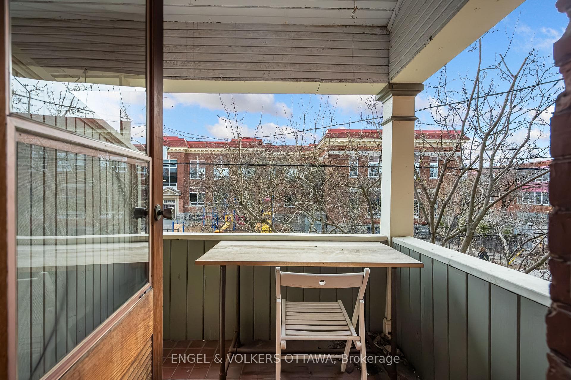 817 Lyon Street photo 21