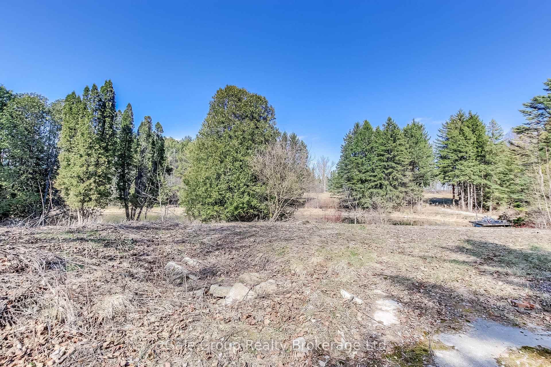 515398 11TH Line photo 33