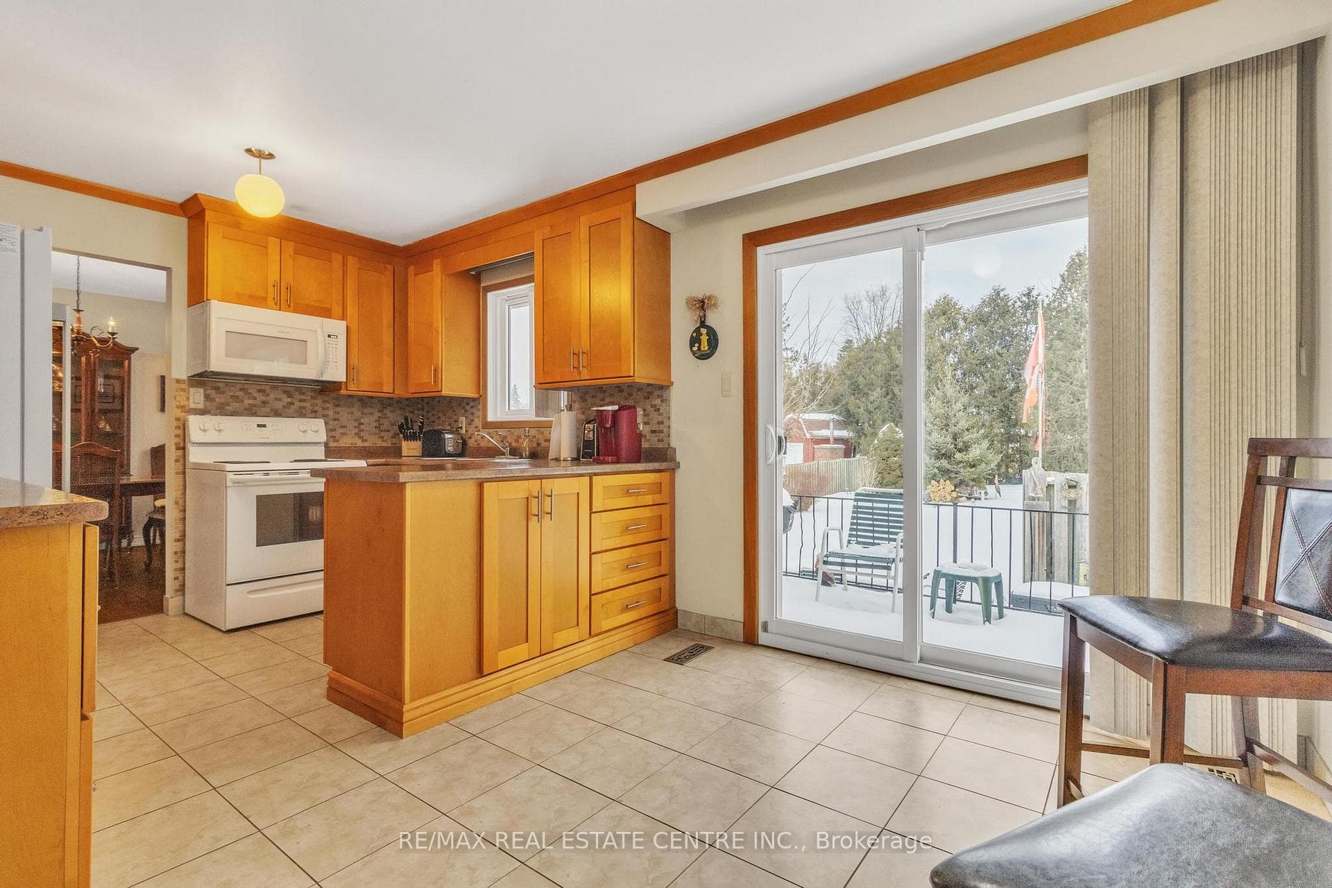 19 Meadowland Gate photo 15