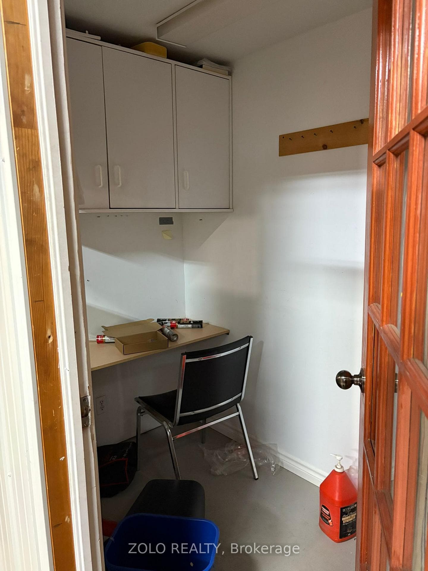 5509 Canotek Road Unit 7 photo 13