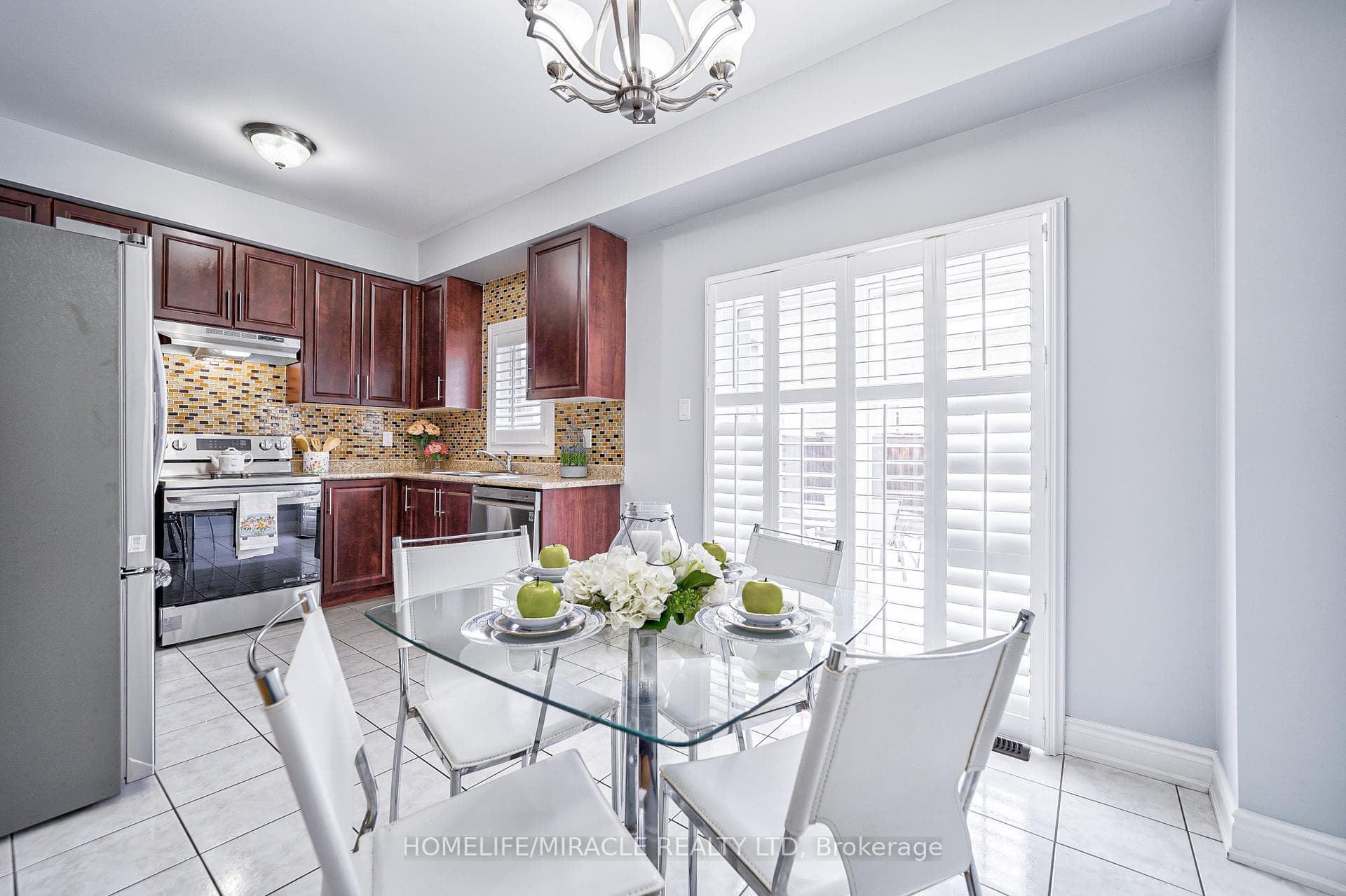 35 Crumlin Crescent photo 14