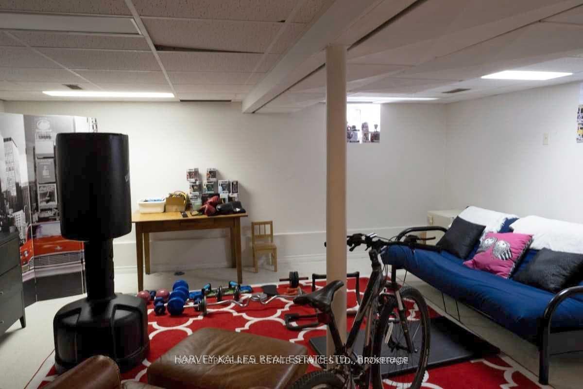 199 Glengarry Avenue photo 13