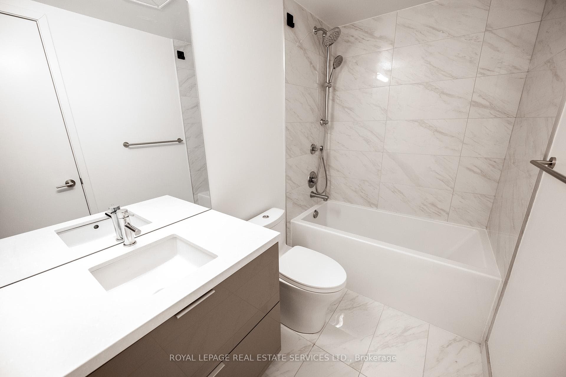 Upgraded Bath Fixtures
