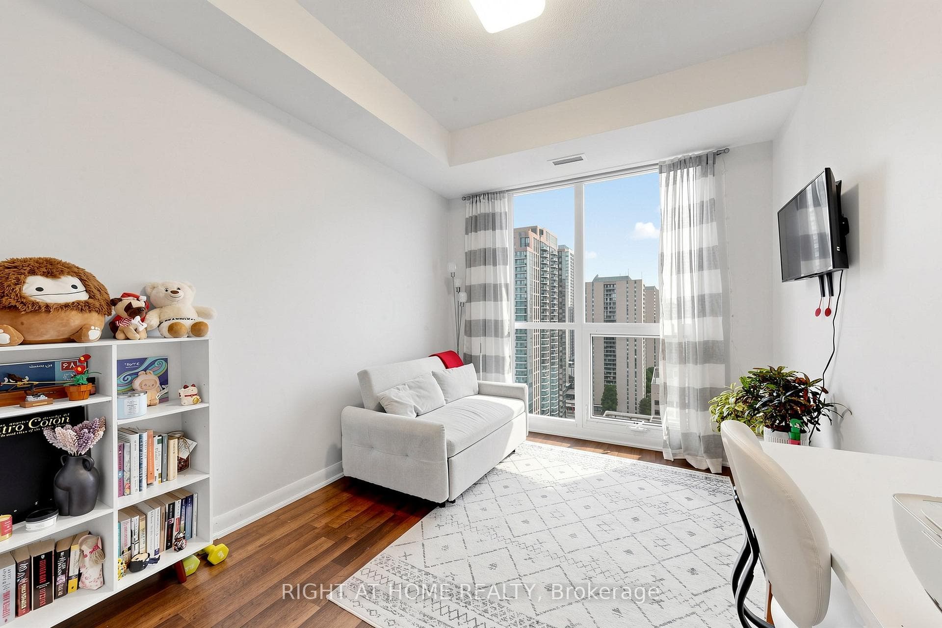 17 Anndale Drive Unit PH206 photo 19