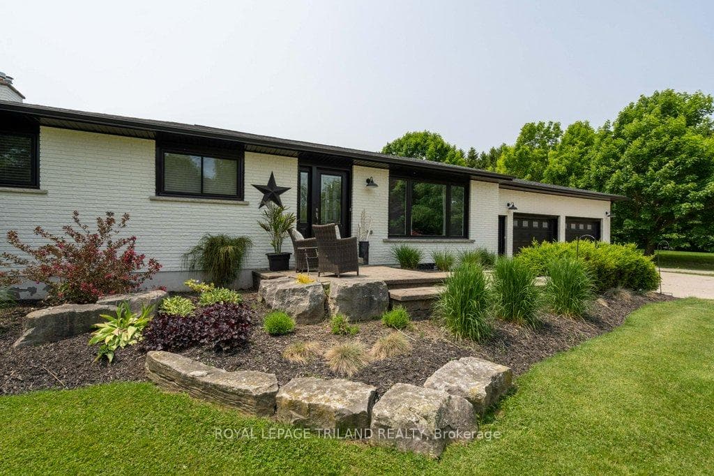 8169 Union Road photo 2