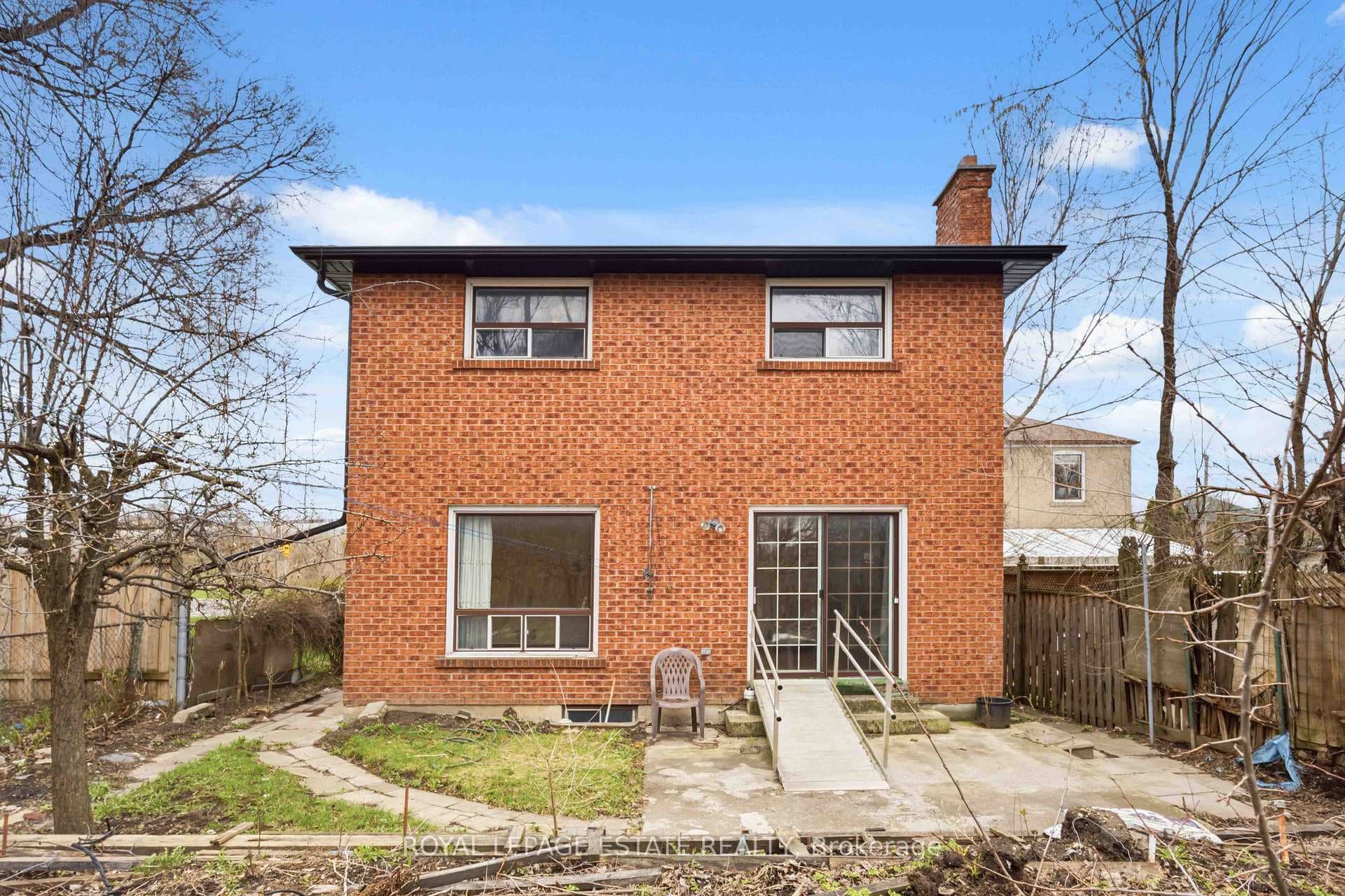 20 Davidson Avenue photo 35