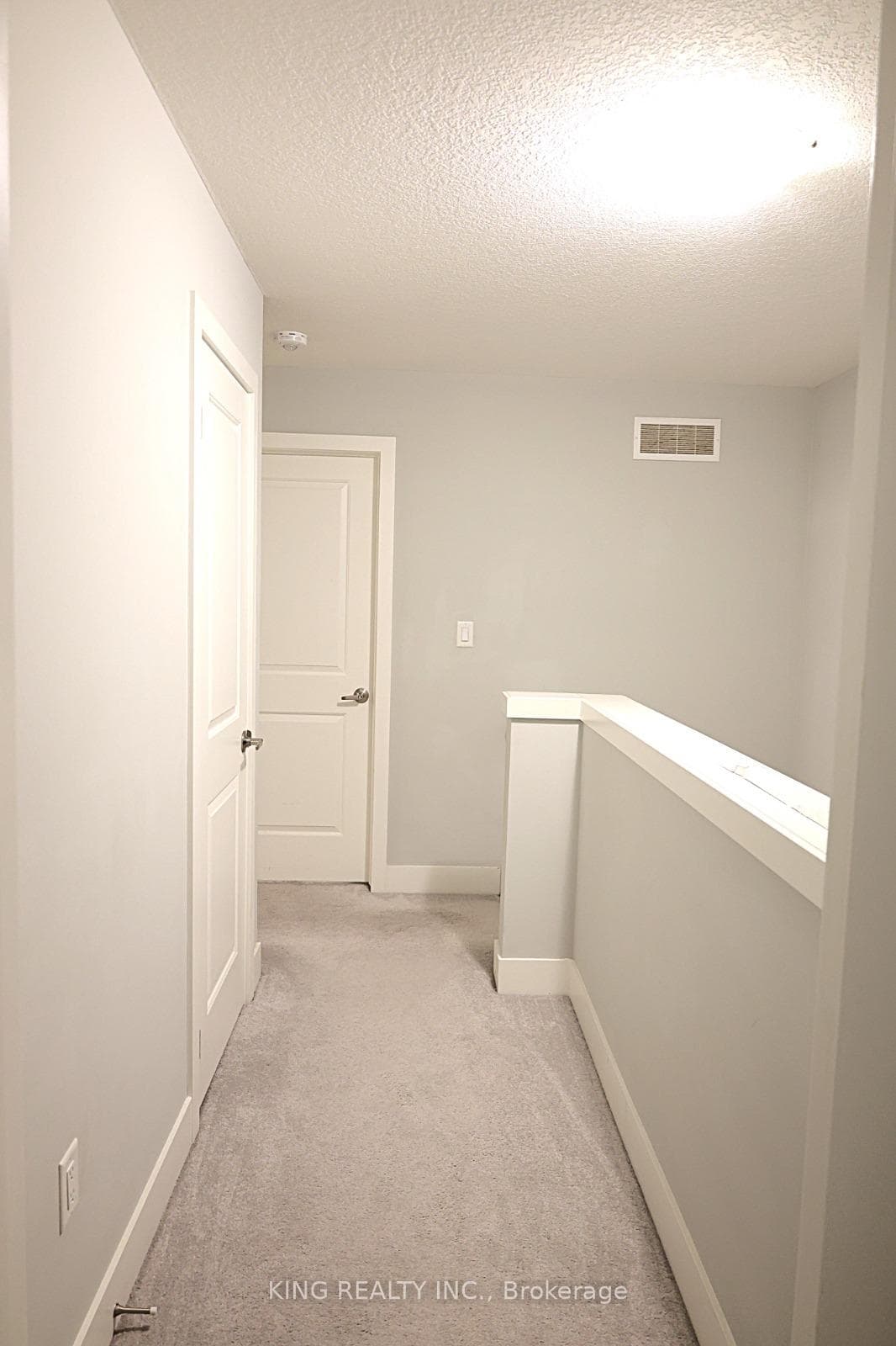 745 CHELTON Road Unit 21 photo 16