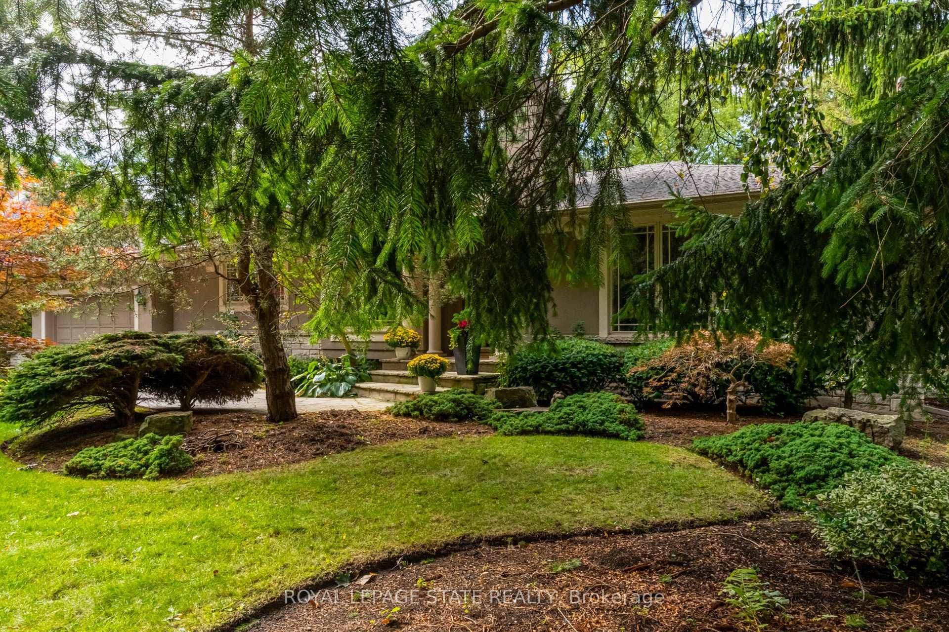2047 Ardleigh Road photo 2