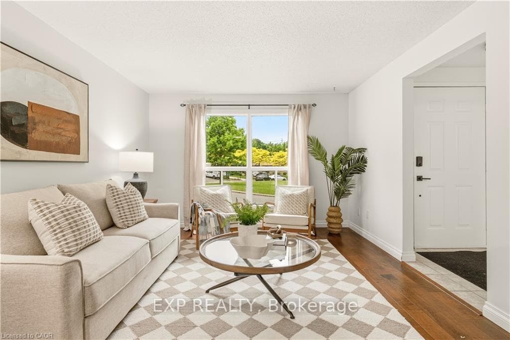 45 Catalina Court photo 4