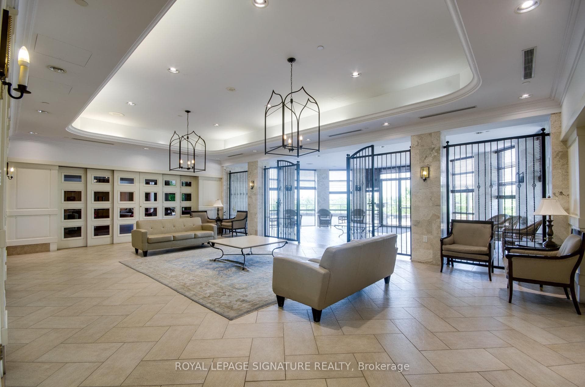 700 Humberwood Boulevard Unit 2021 photo 5
