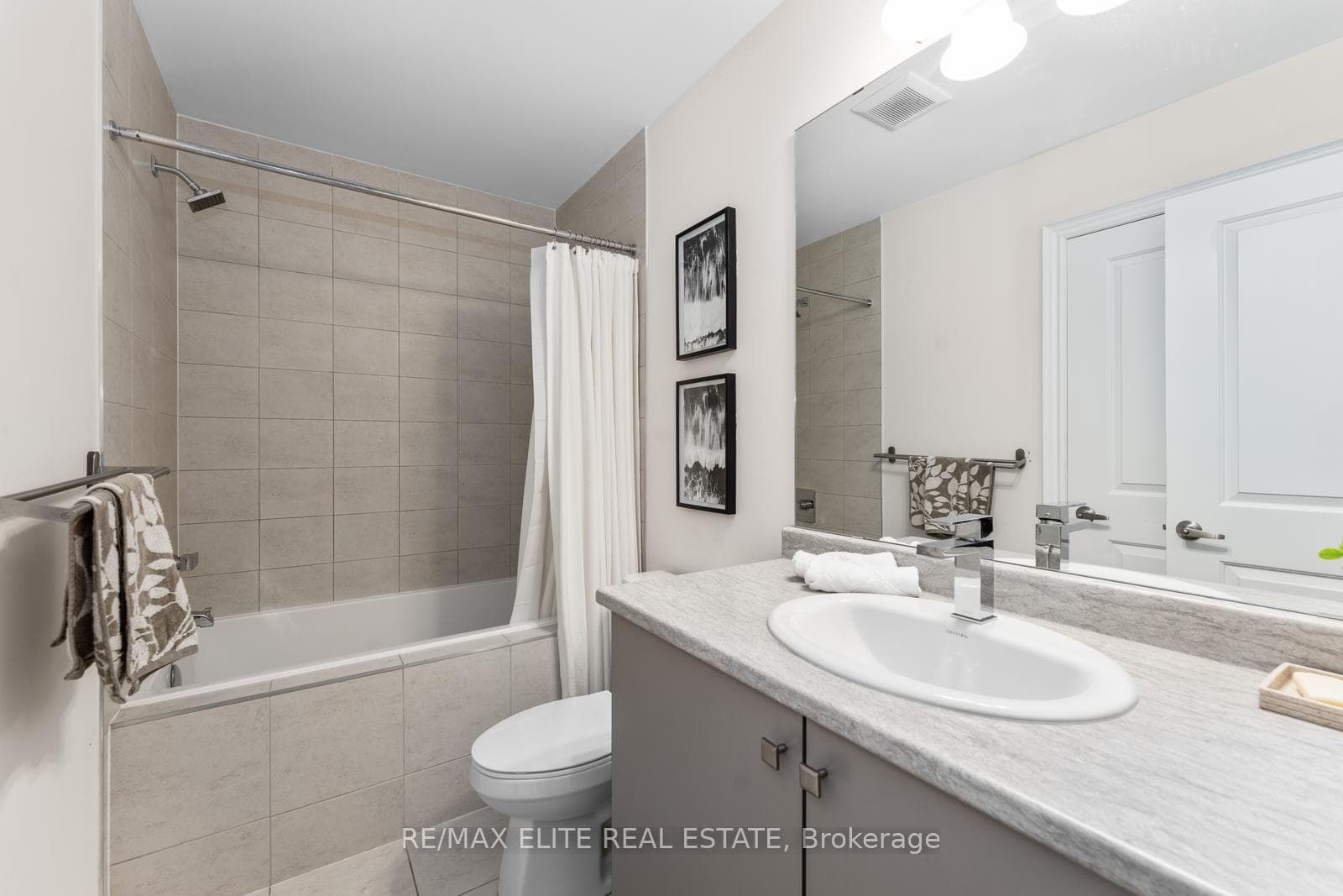 219 Walter English Drive photo 34
