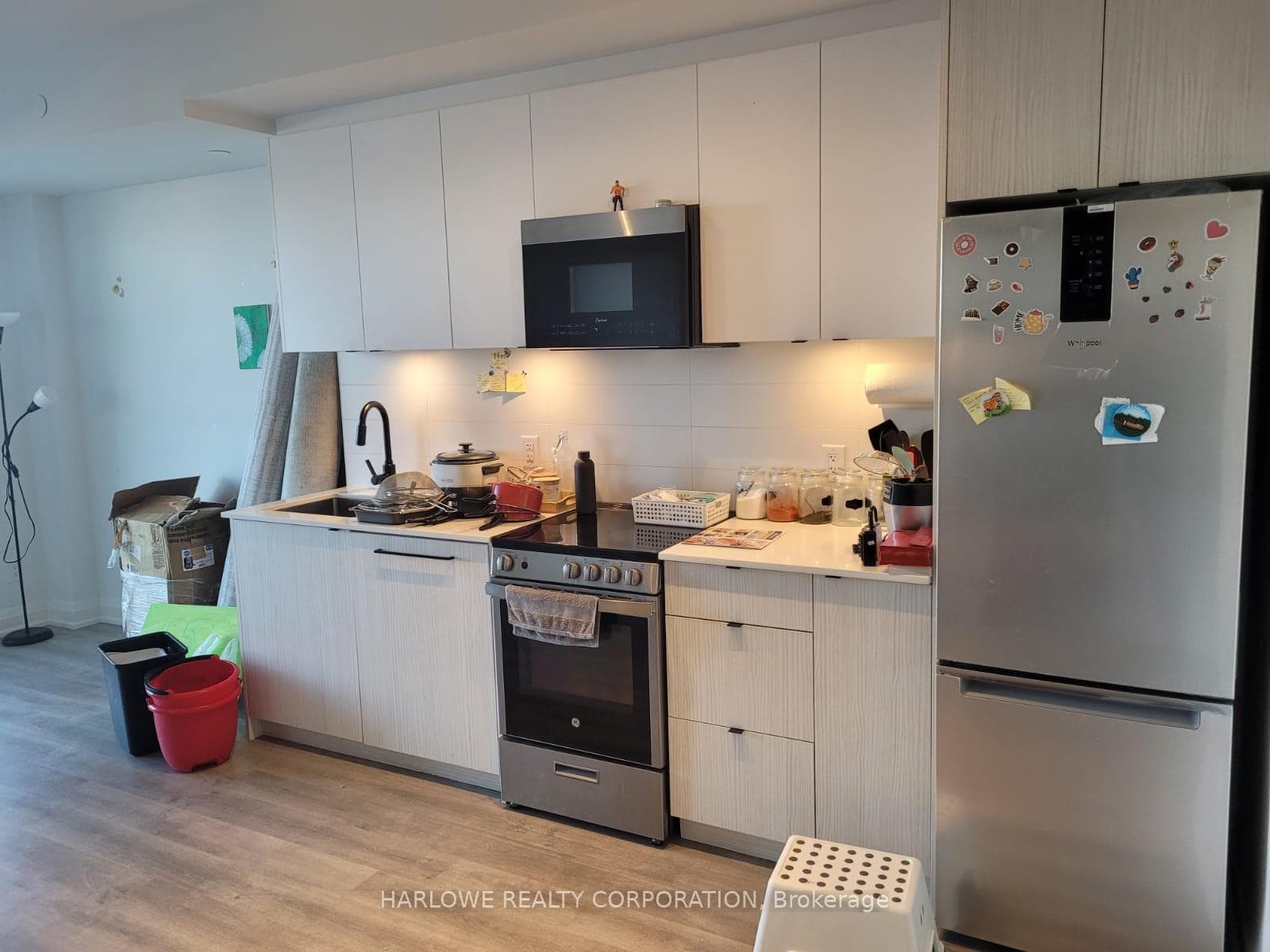 2369 Danforth Avenue Unit 412 photo 2