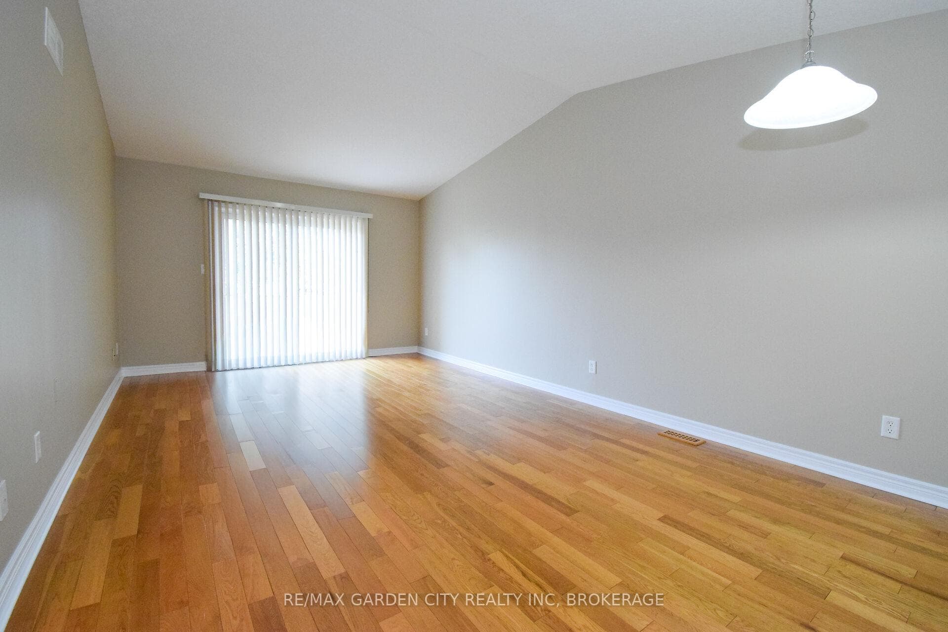162 FIRST Street Unit 11 photo 11
