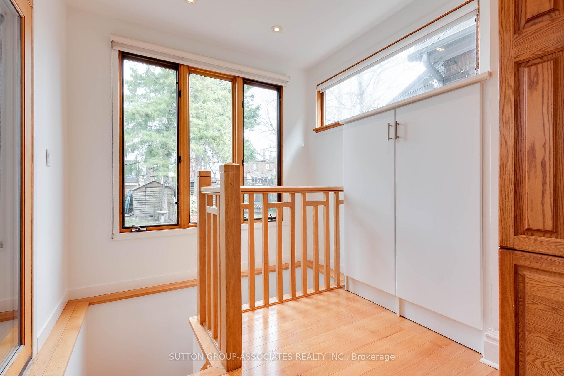 131 Pinewood Avenue photo 29