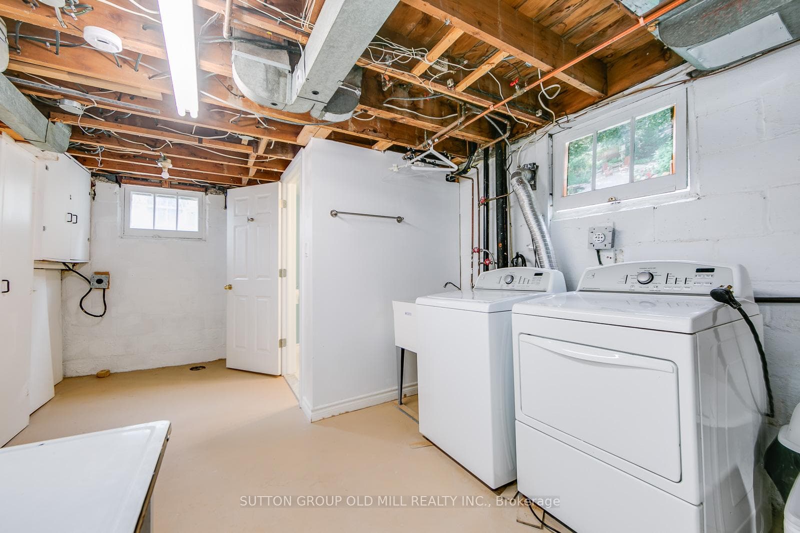 43 Bethnal Avenue photo 32