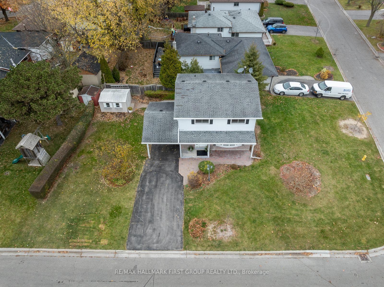 1395 Fundy Street photo 37