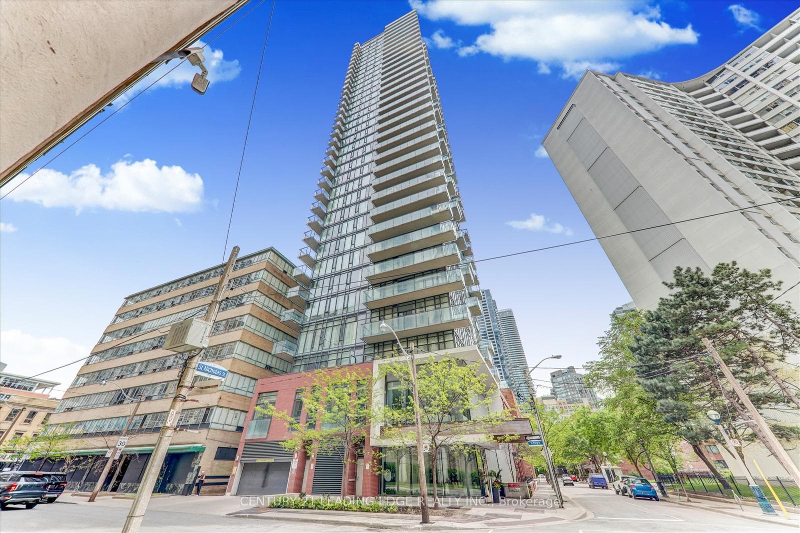 75 St Nicholas Street Unit 2304 photo 4