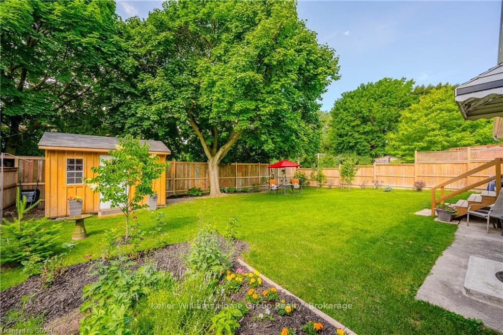 10 HAMEL Avenue photo 43