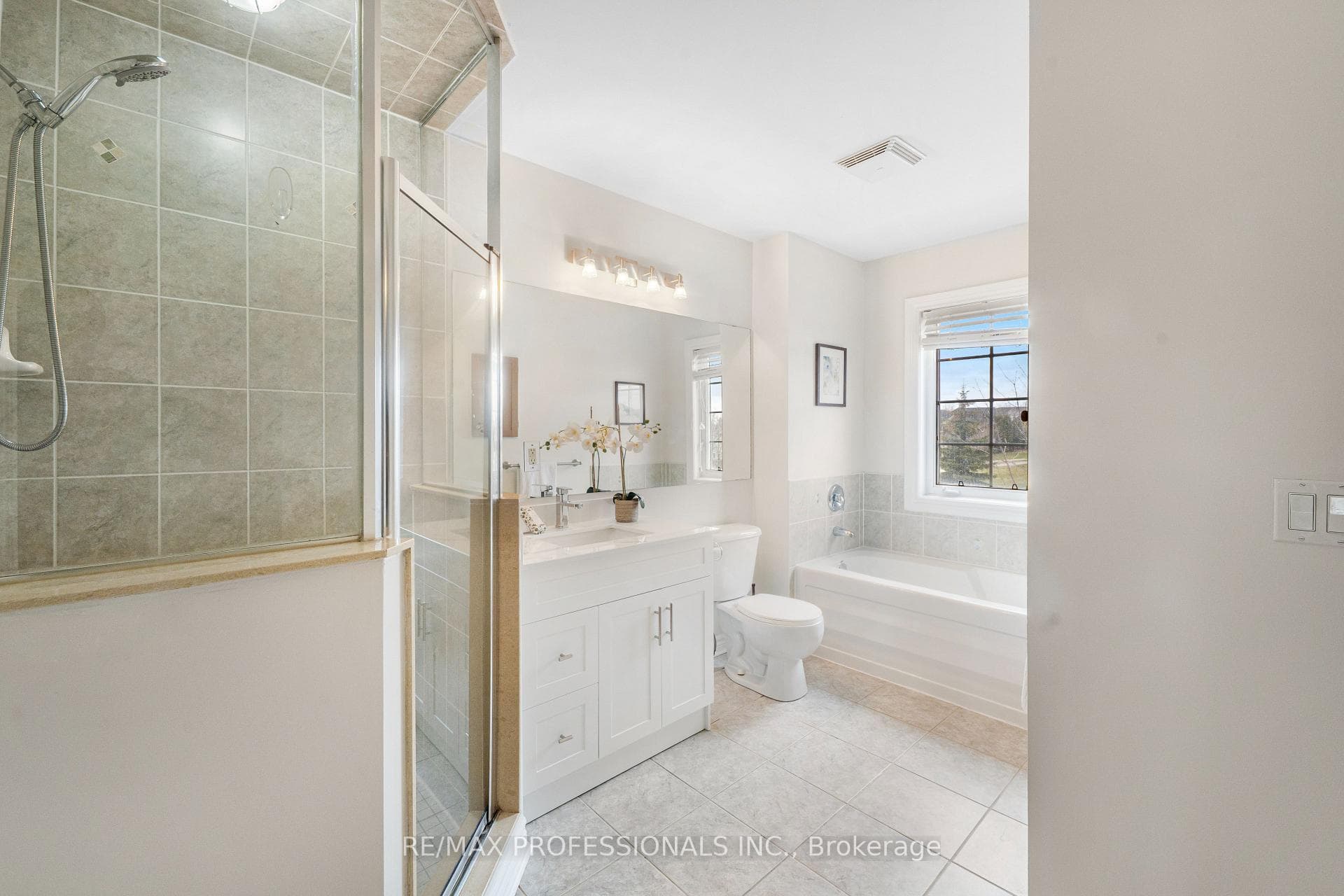 171 Kenneth Hobbs Avenue photo 30