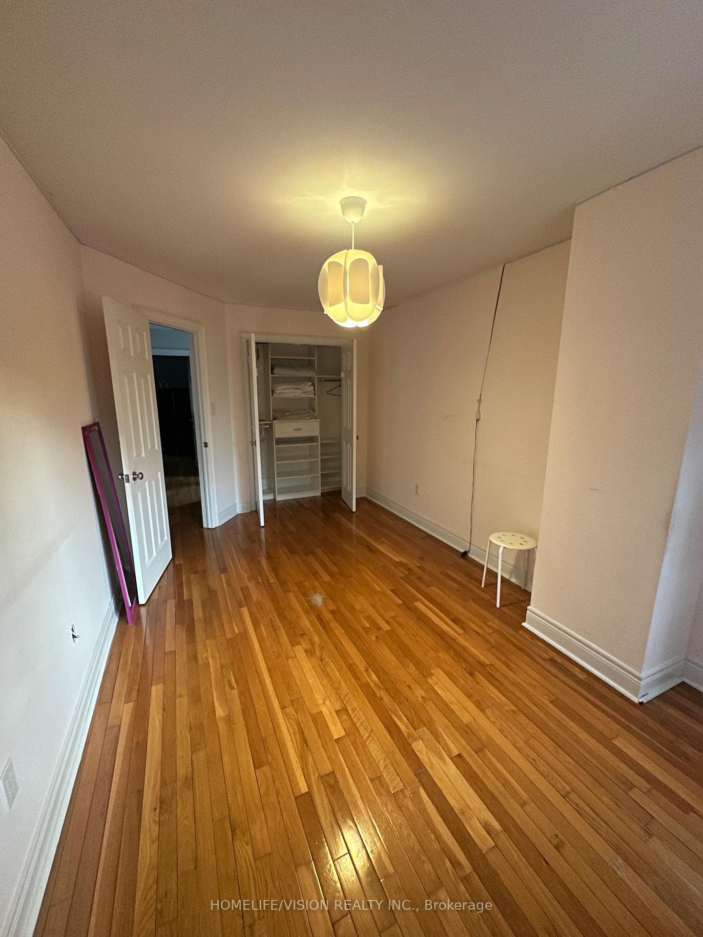 29 Glencrest Boulevard photo 38