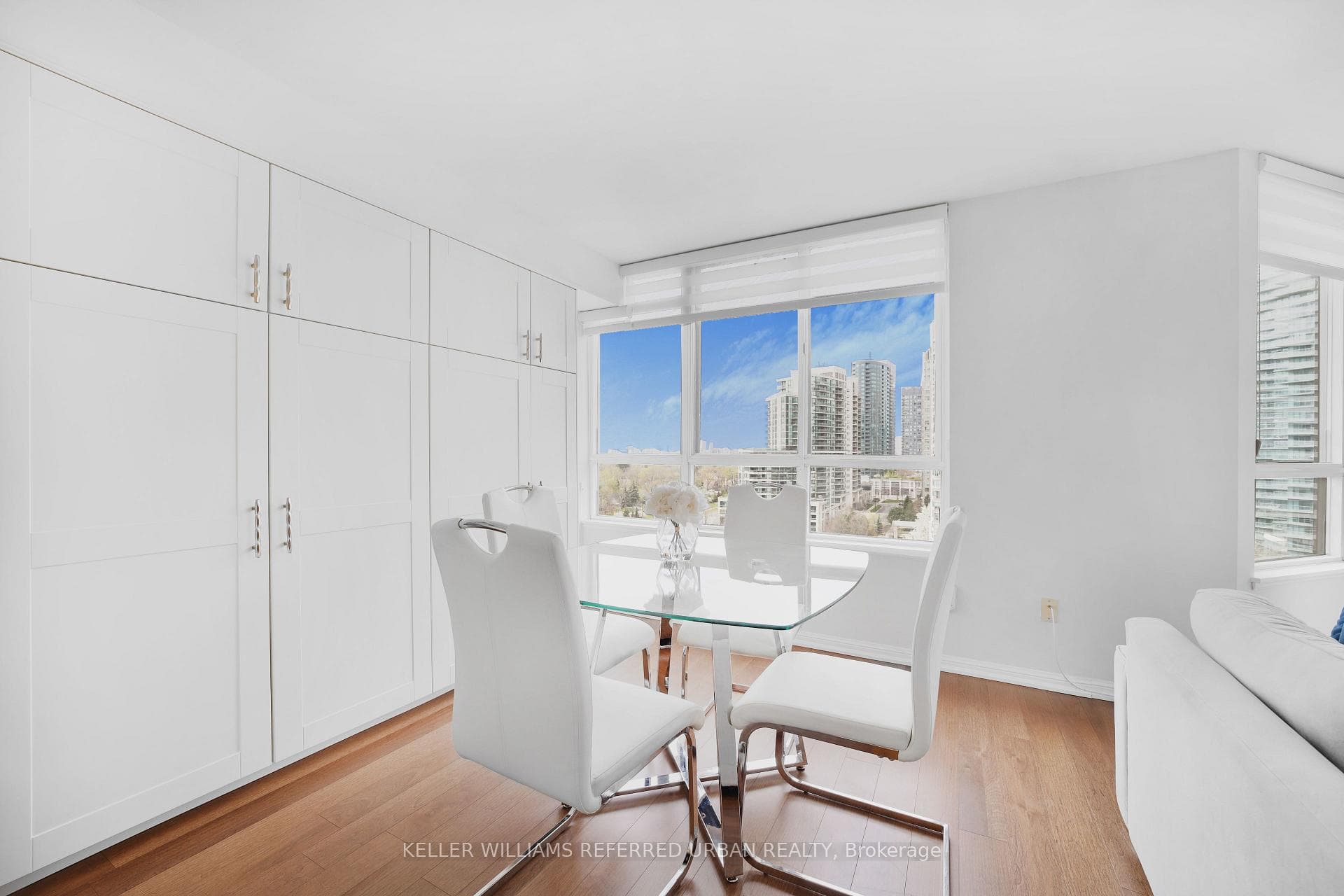 5444 Yonge Street Unit 1209 photo 18