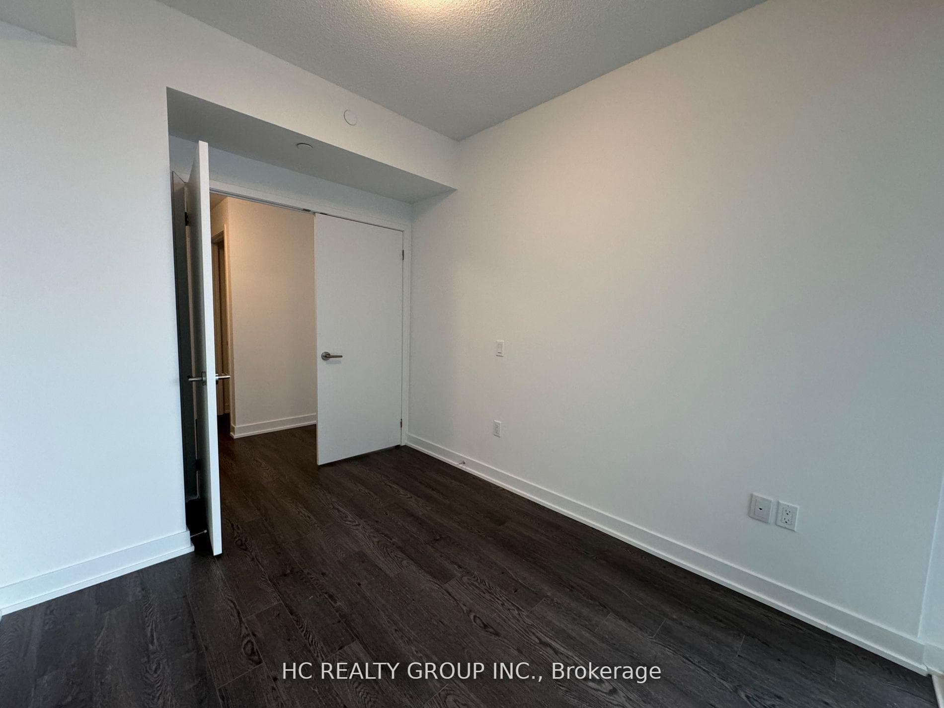 50 O'neill Road Unit 605 photo 9