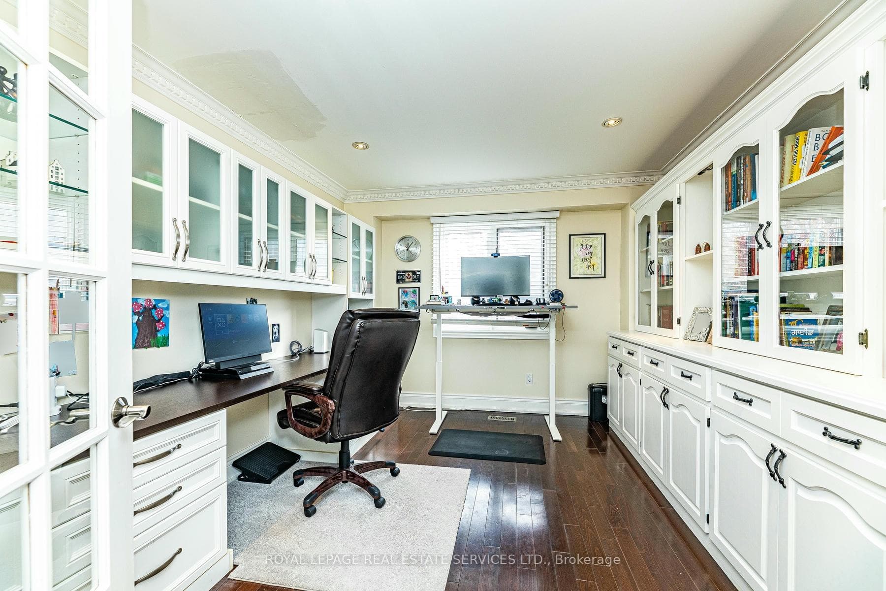 1323 Ravine Drive photo 16