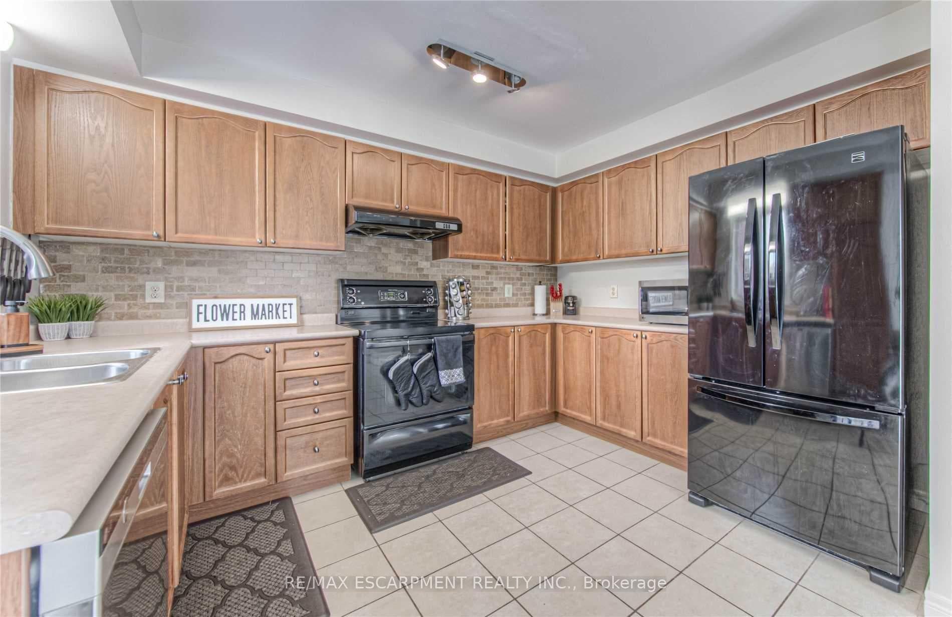 1745 Creek Way Unit 7 photo 11