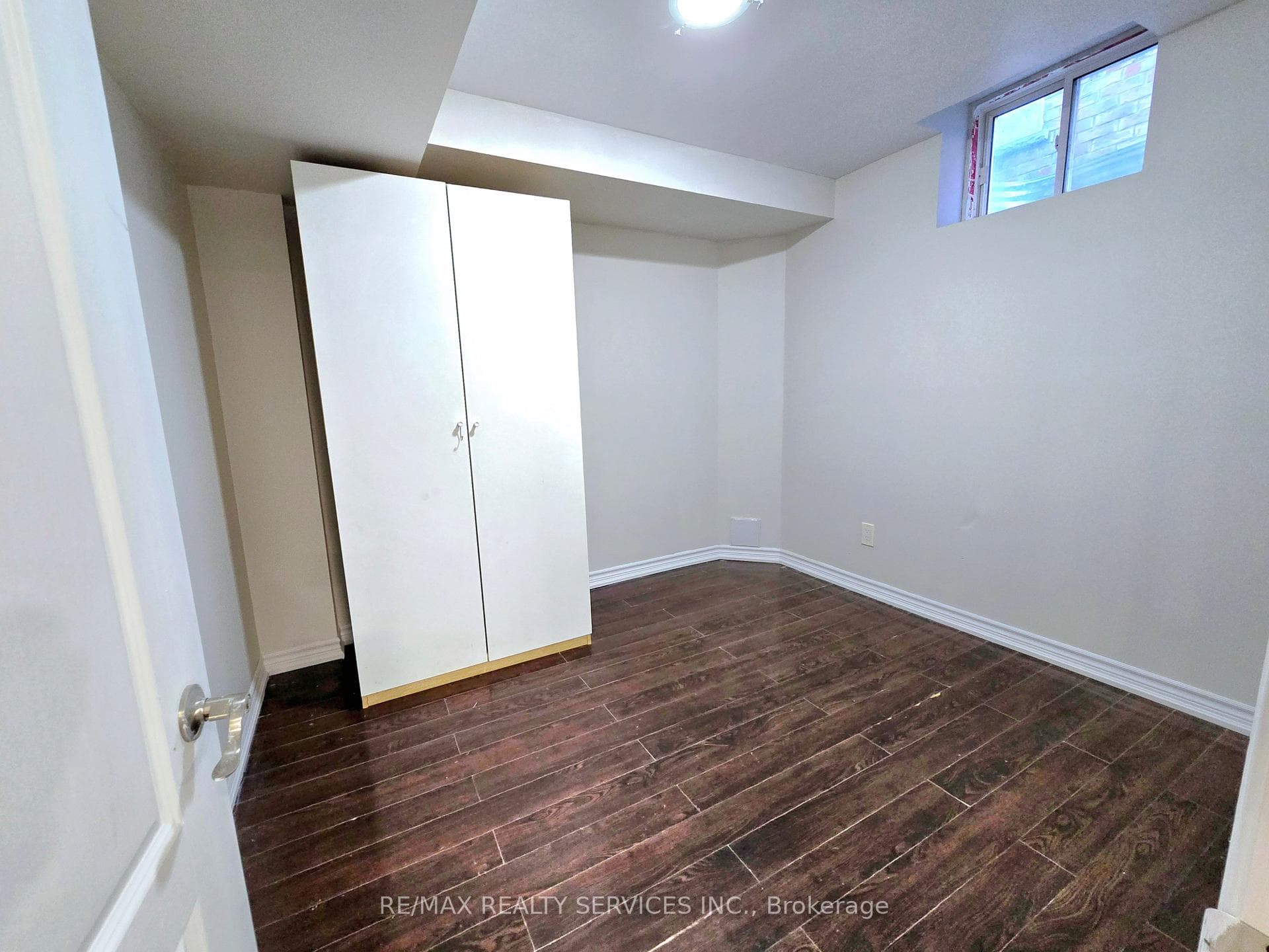 64 Mullholland Avenue photo 29