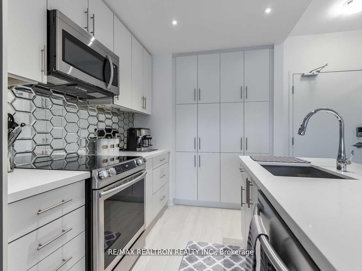375 Sea Ray Avenue Unit 208 photo 6