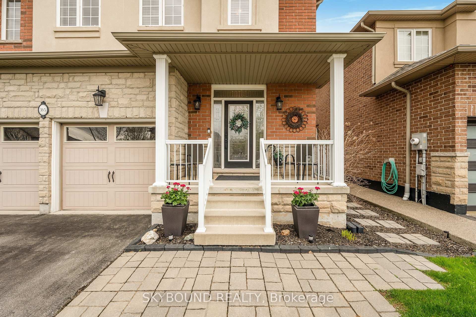 365 Valridge Drive photo 3