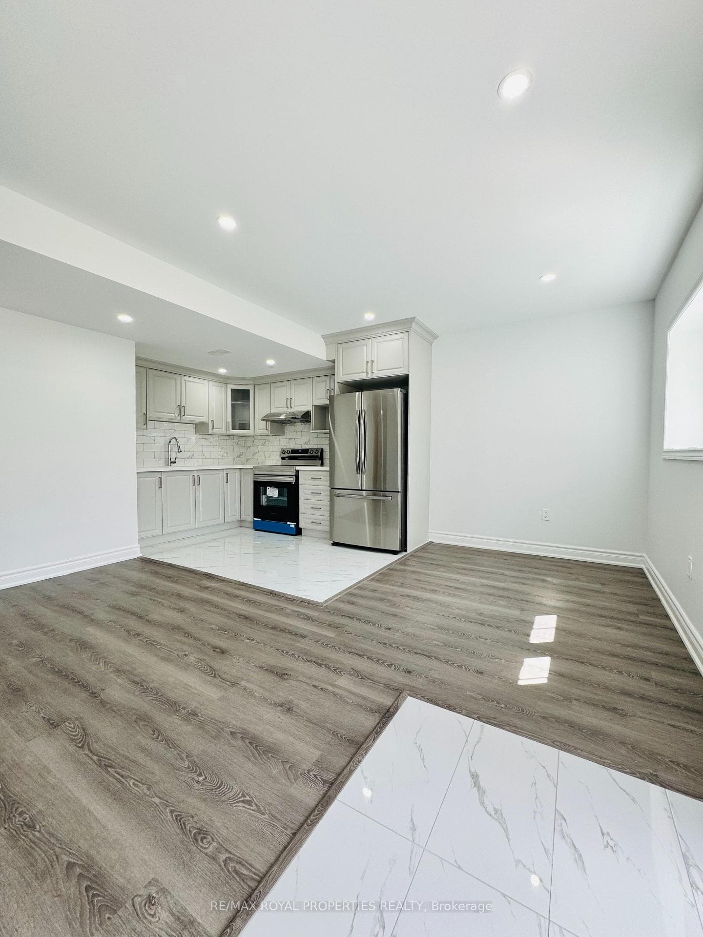 105 Auckland Drive Unit Bsmt photo 2