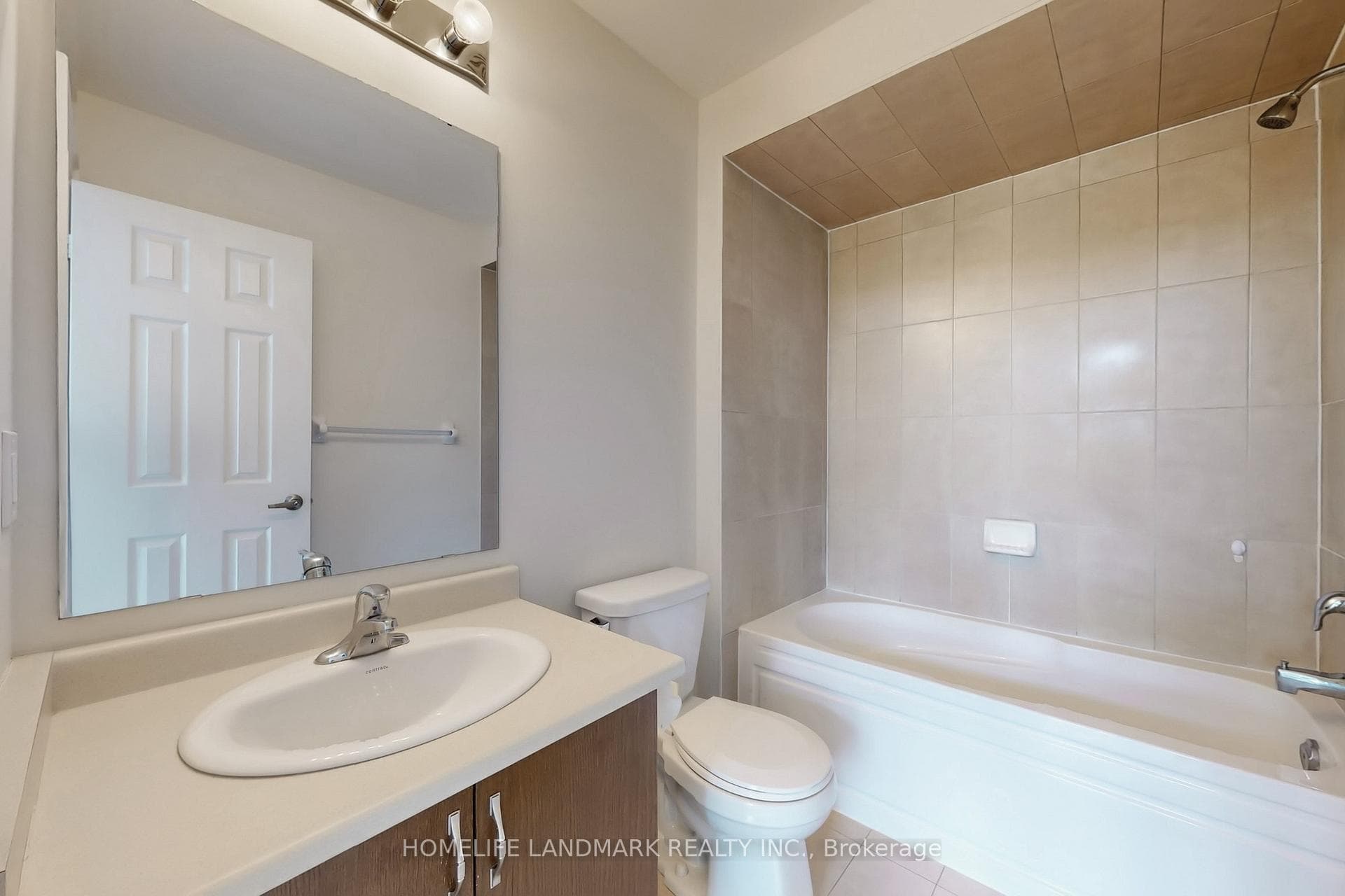 1533 Devine Point photo 31