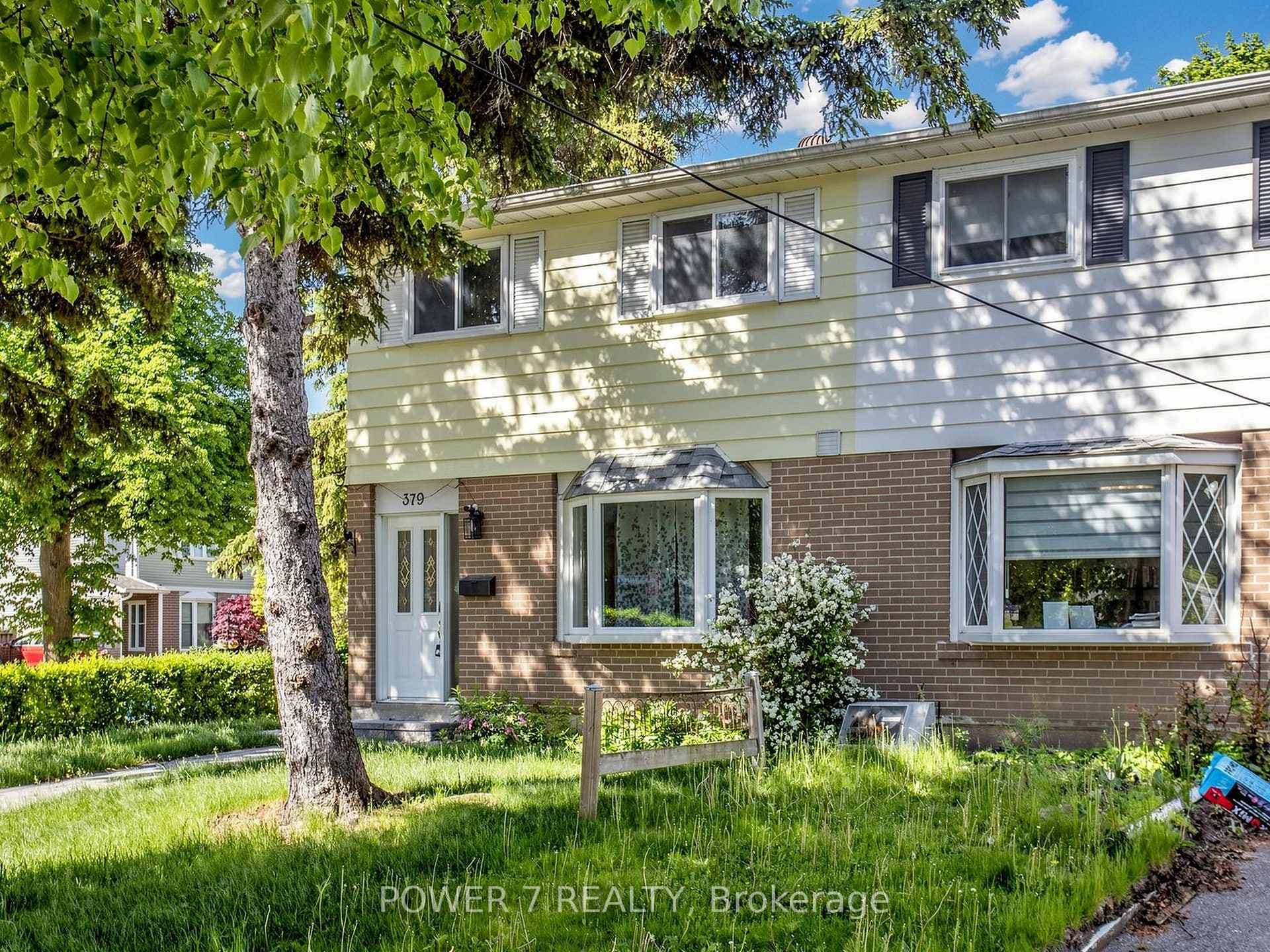 379 Hollyberry Trail photo 2