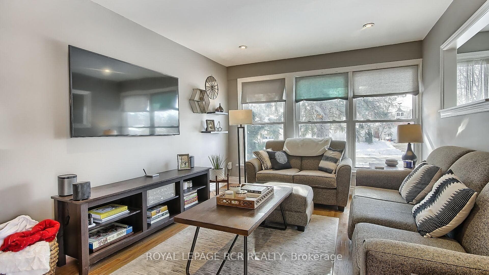 46 Kitimat Crescent photo 21
