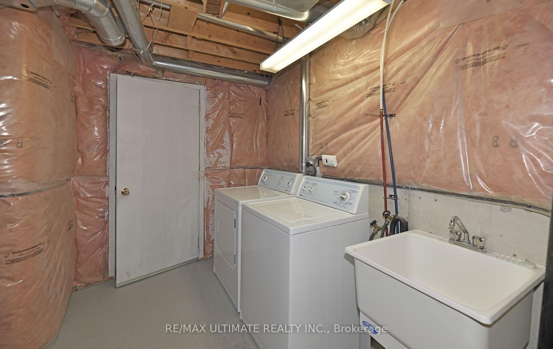 107 Echoridge Drive photo 31