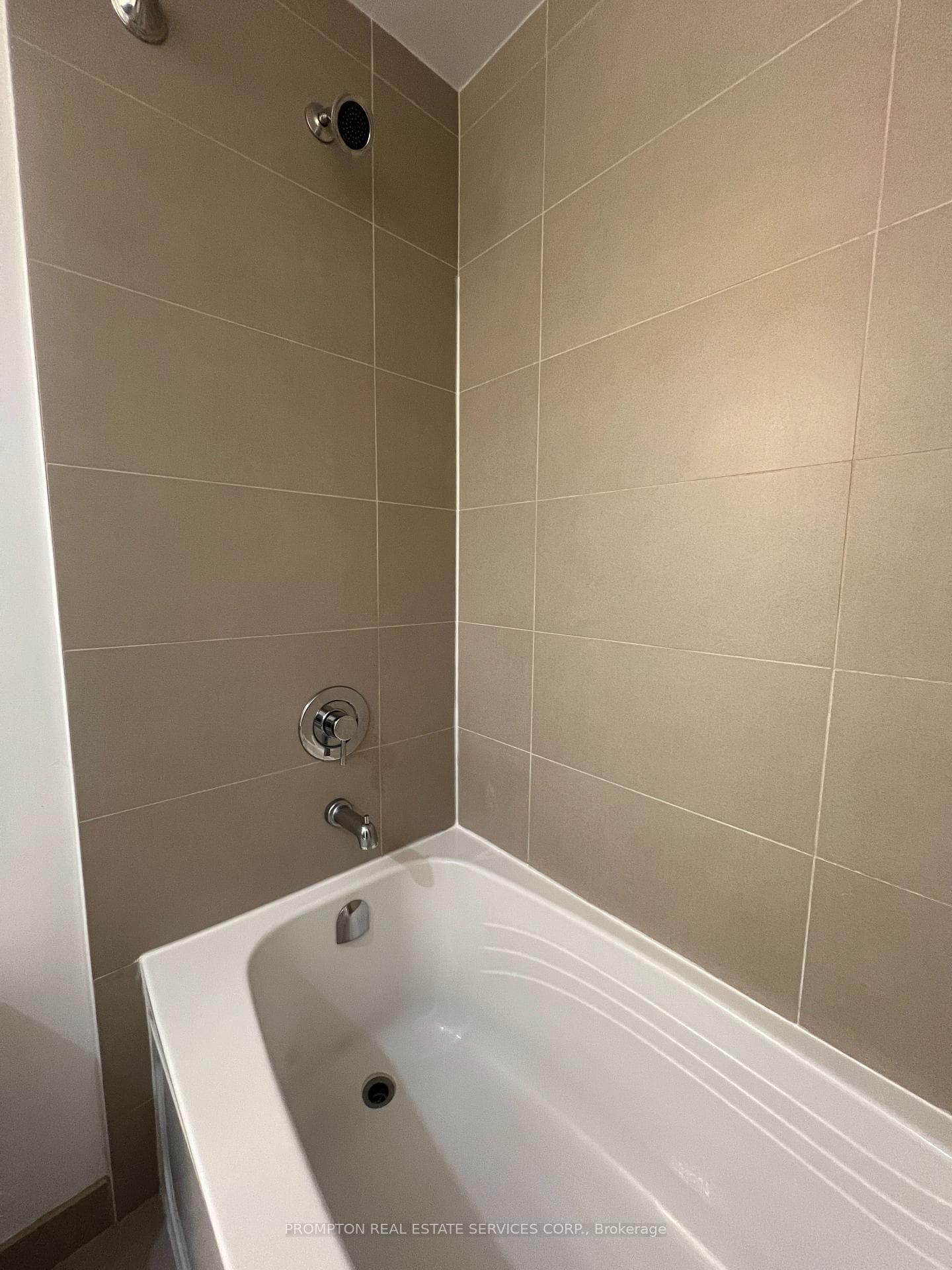 426 University Avenue Unit 3002 photo 13
