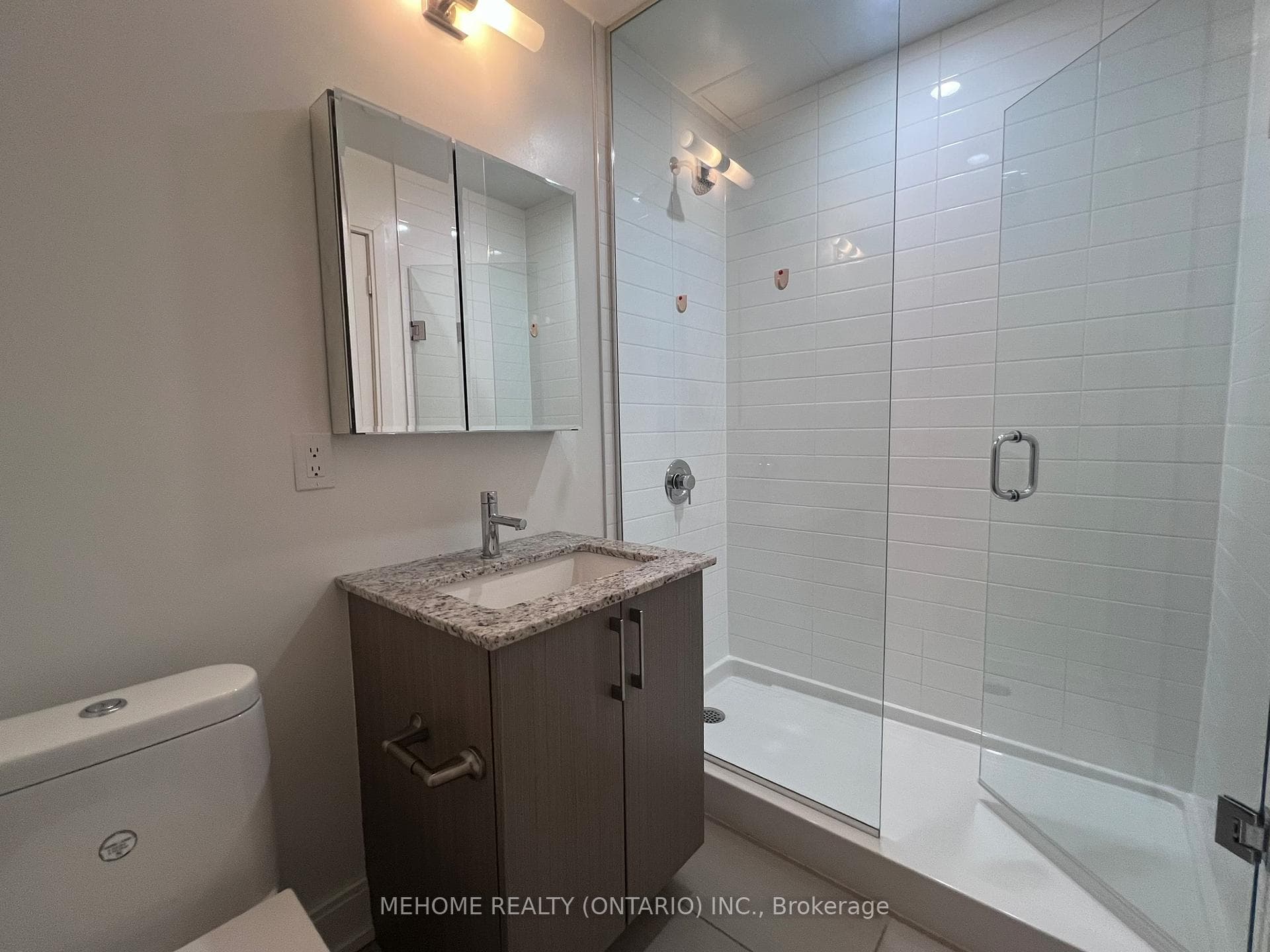 9600 Yonge Street Unit 218B photo 13