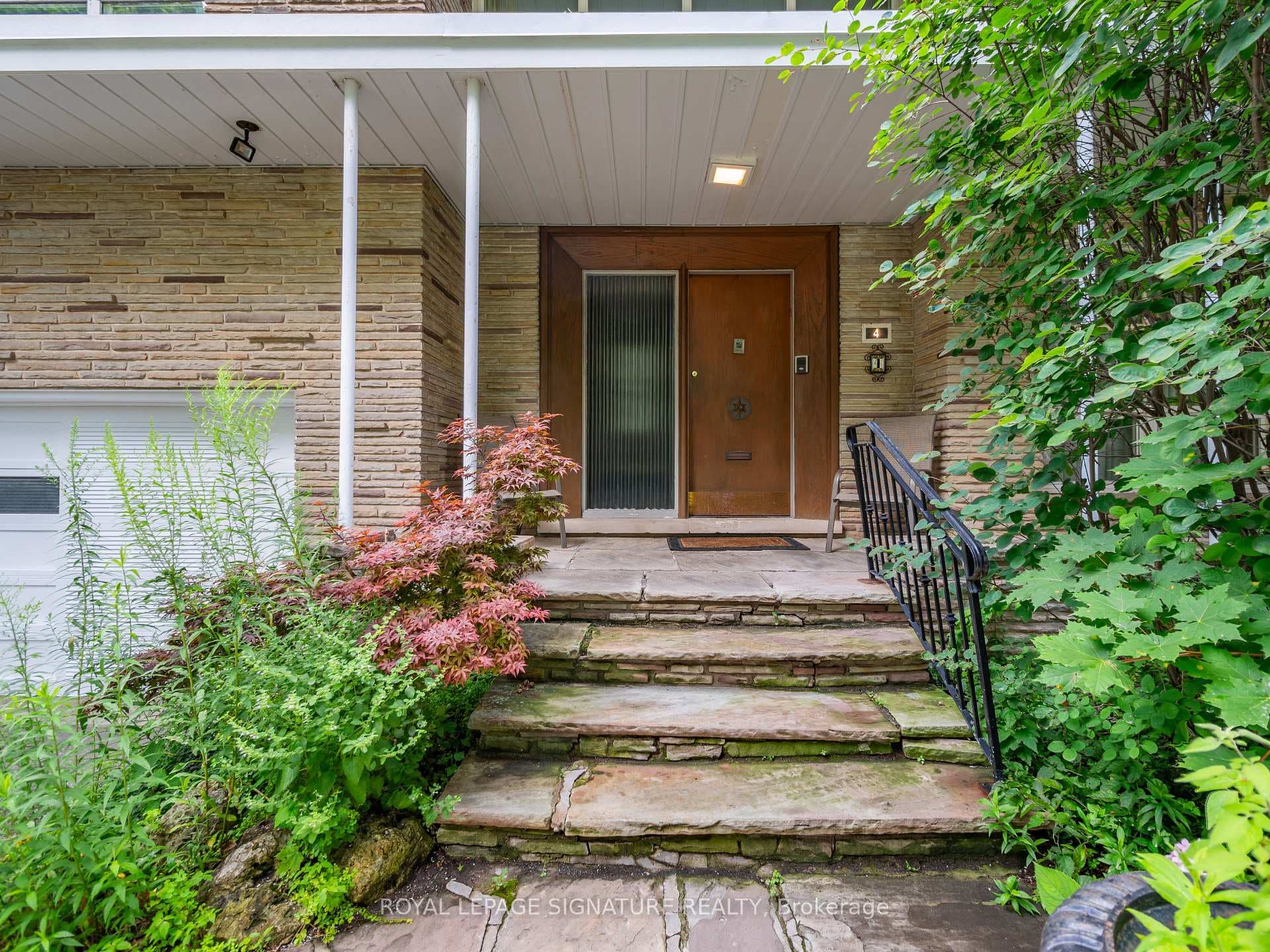 4 Burmont Road photo 3