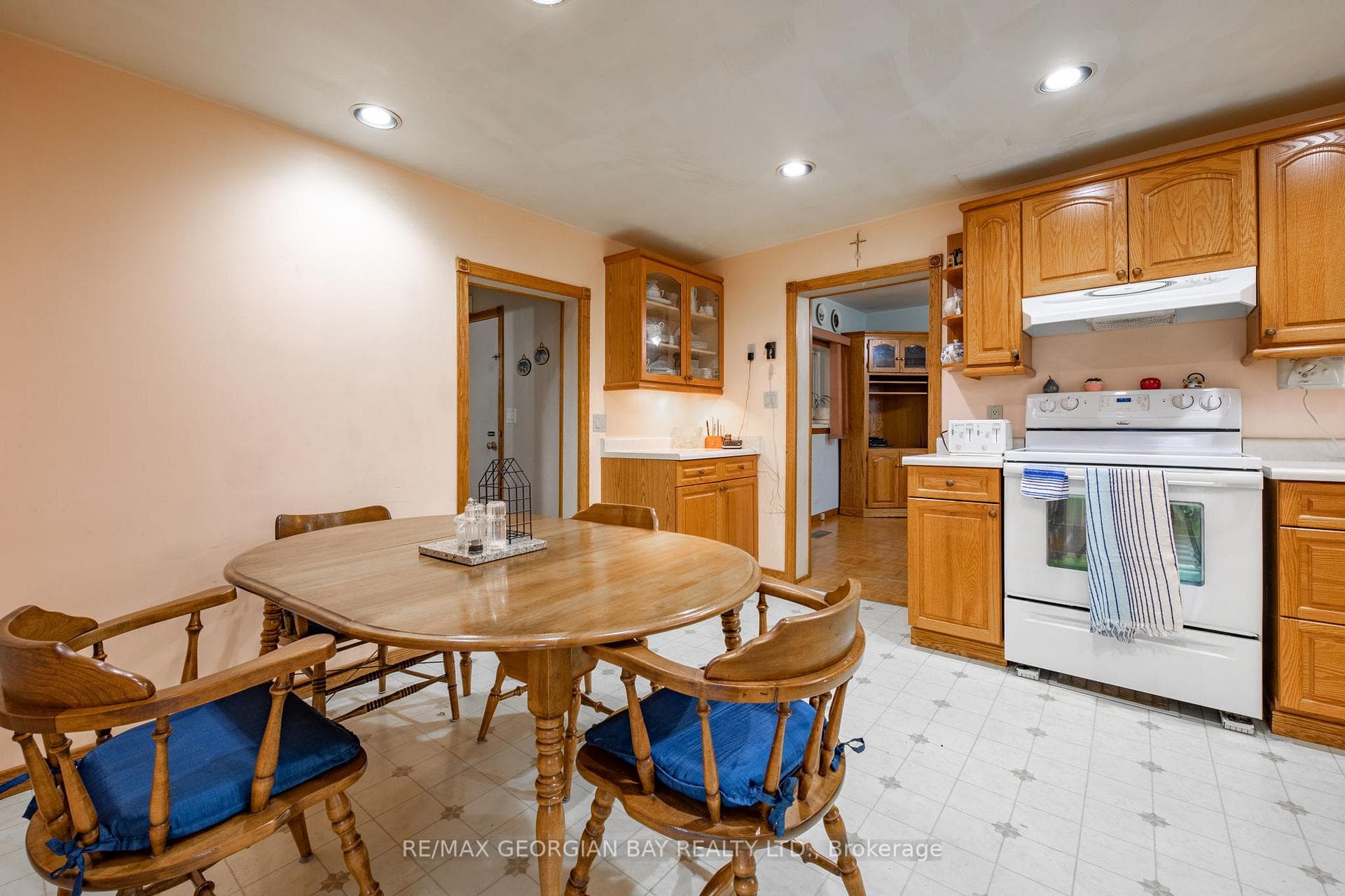 175 Fifth Street photo 10