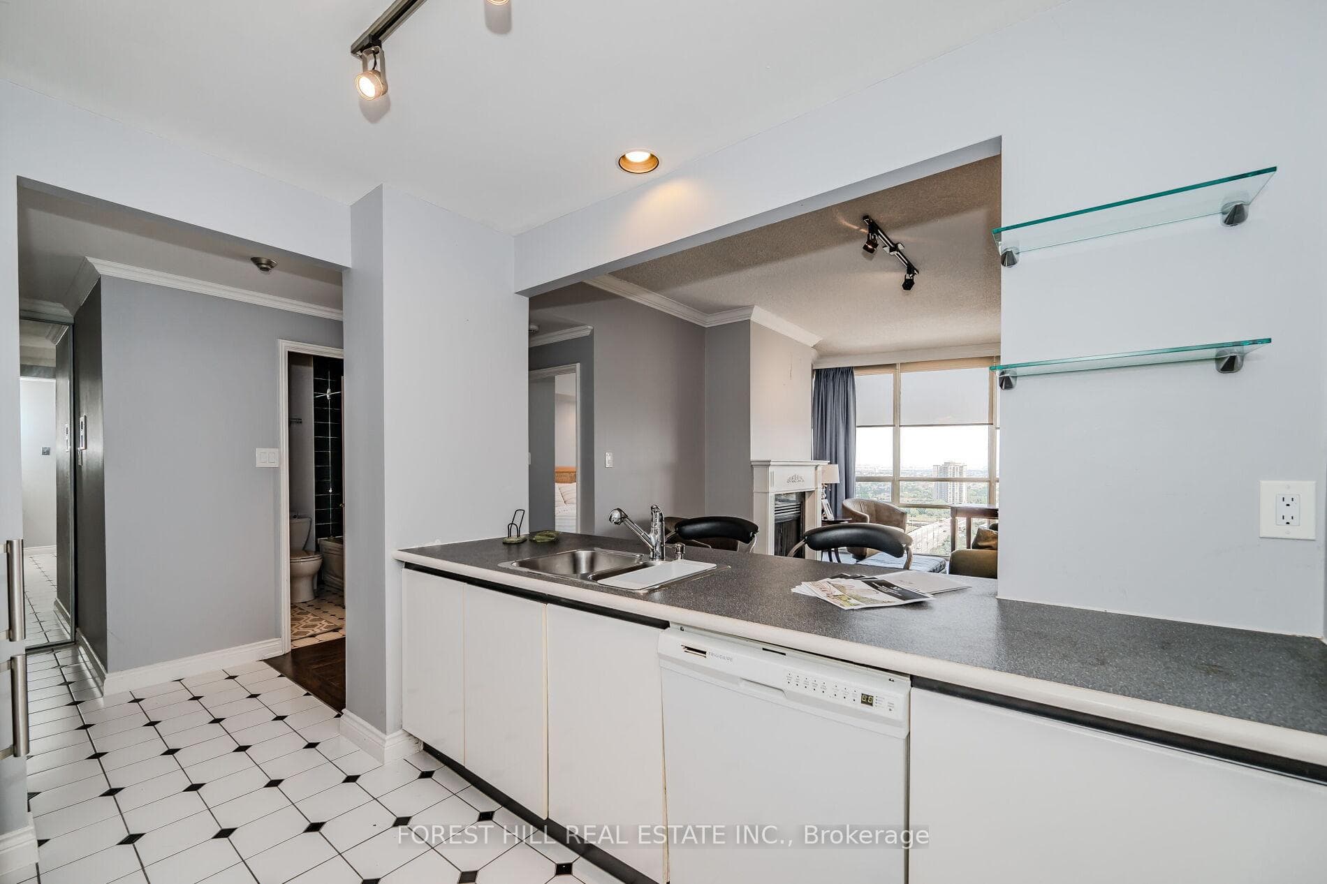 50 Eglinton Avenue Unit PH2 photo 12