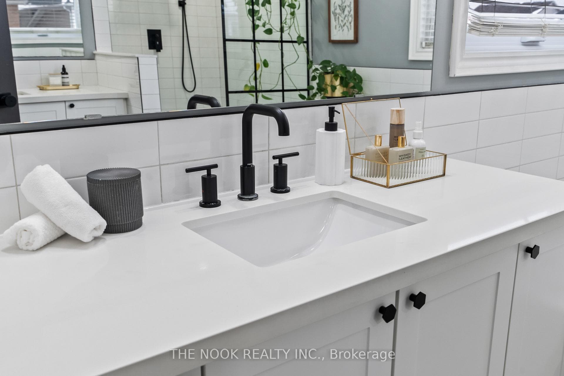 Sink 1 -Quarts with Under mount
