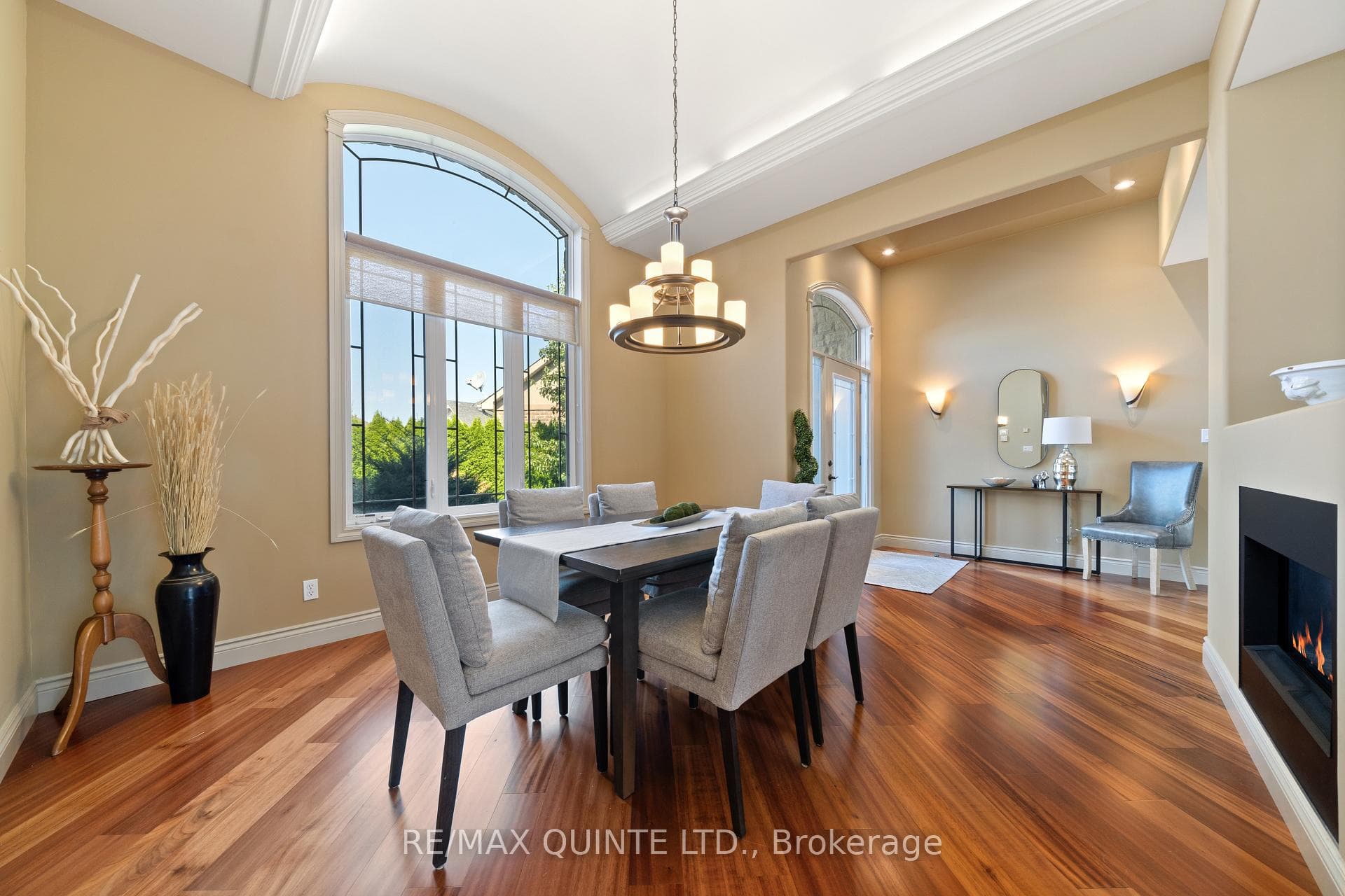 18 Amber Place photo 8