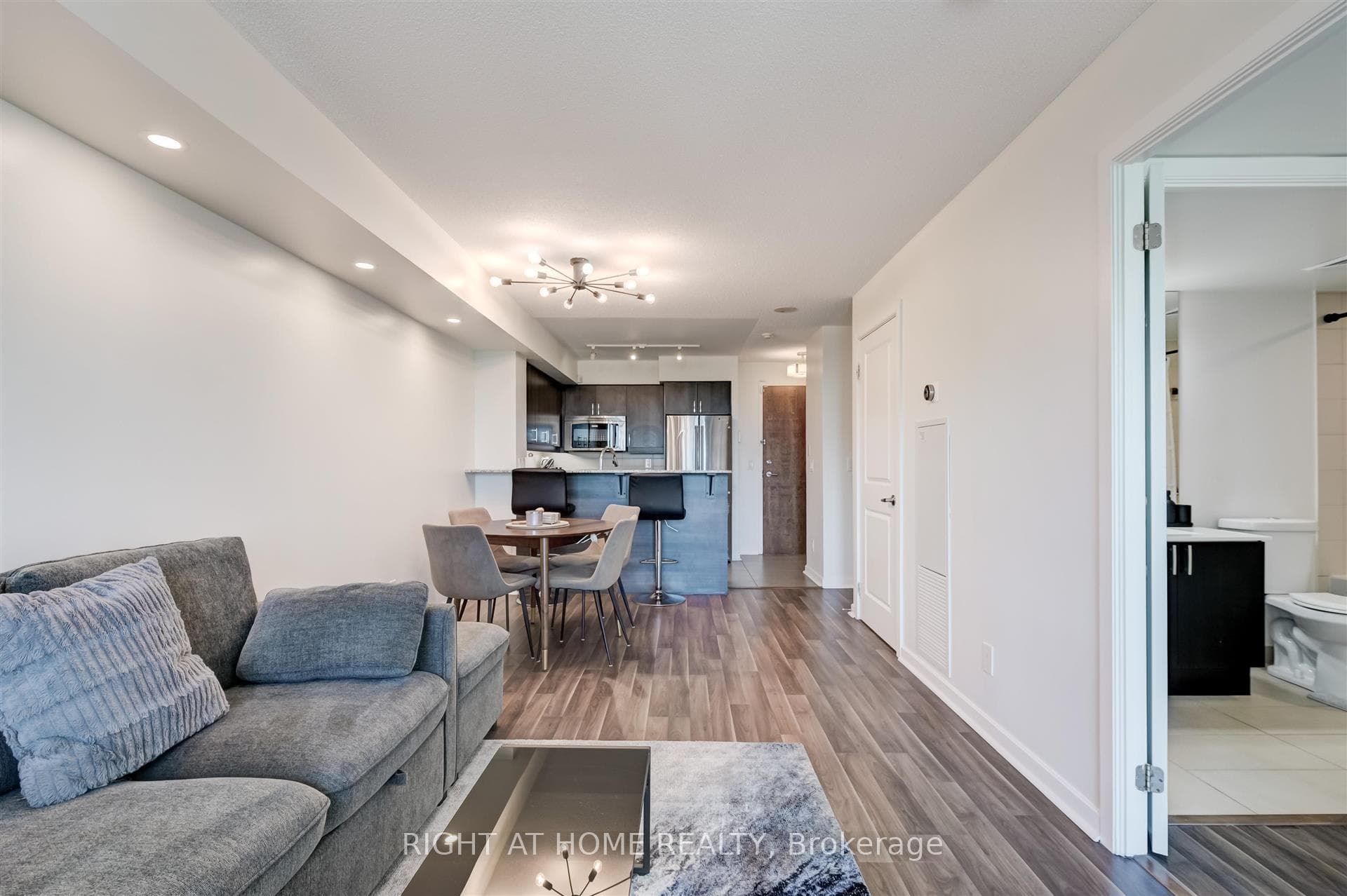 1235 Bayly Street Unit 1115 photo 21