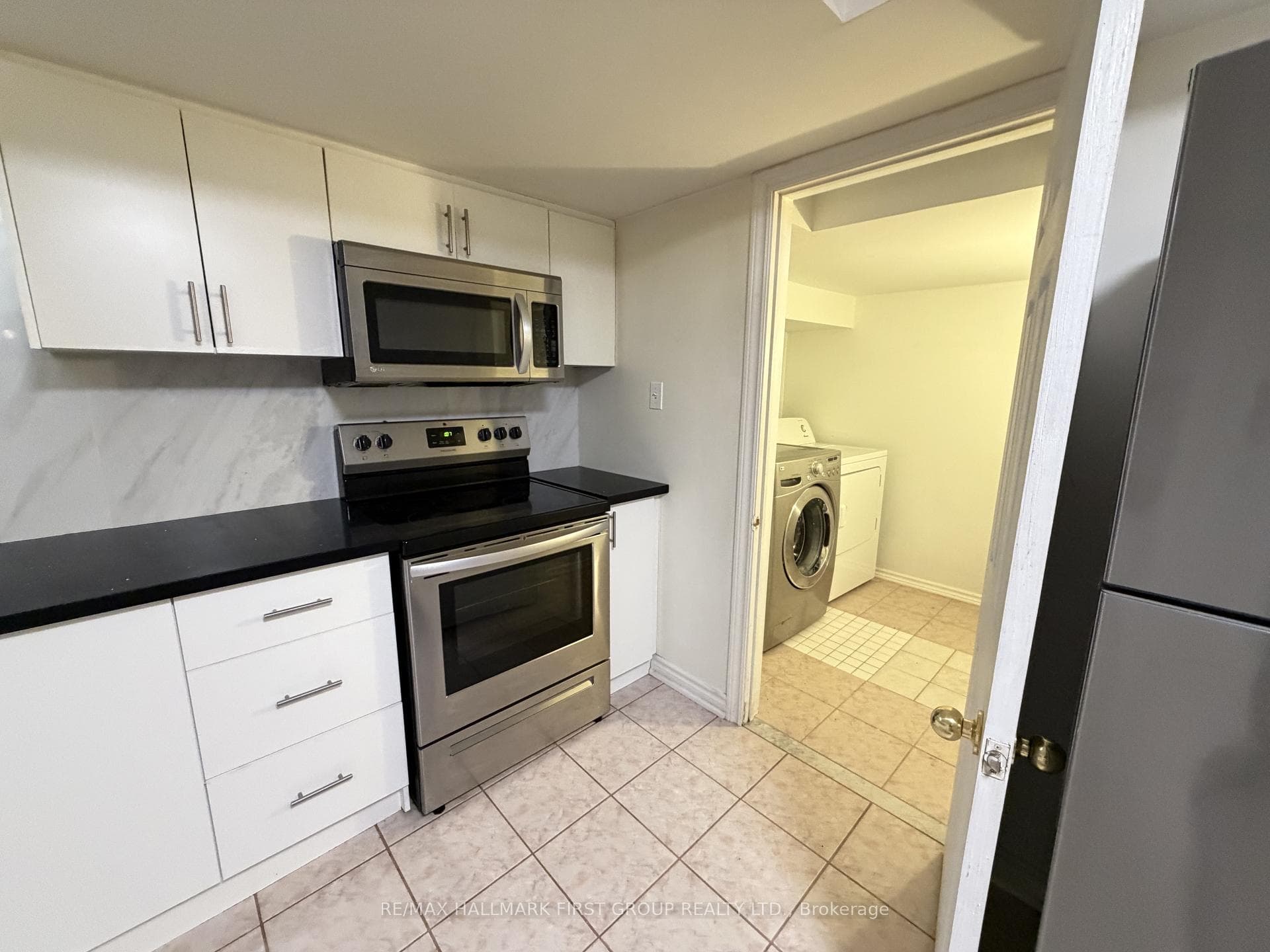46 Welsh Street Unit Bsmt photo 11
