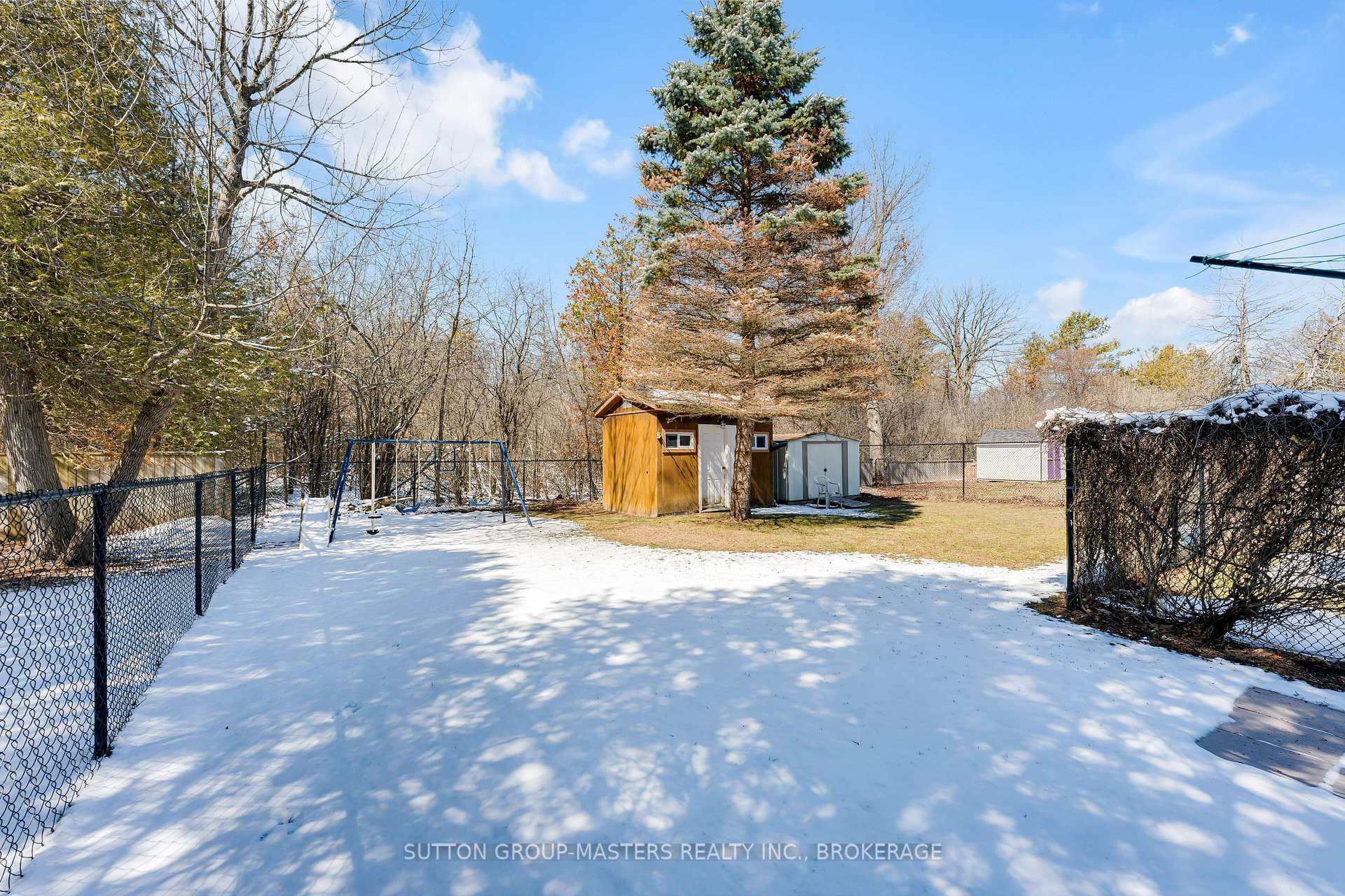 734 Cedarwood Drive photo 44