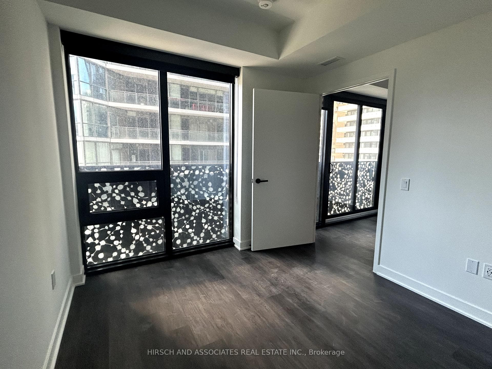 55 Charles Street Unit 1107 photo 29