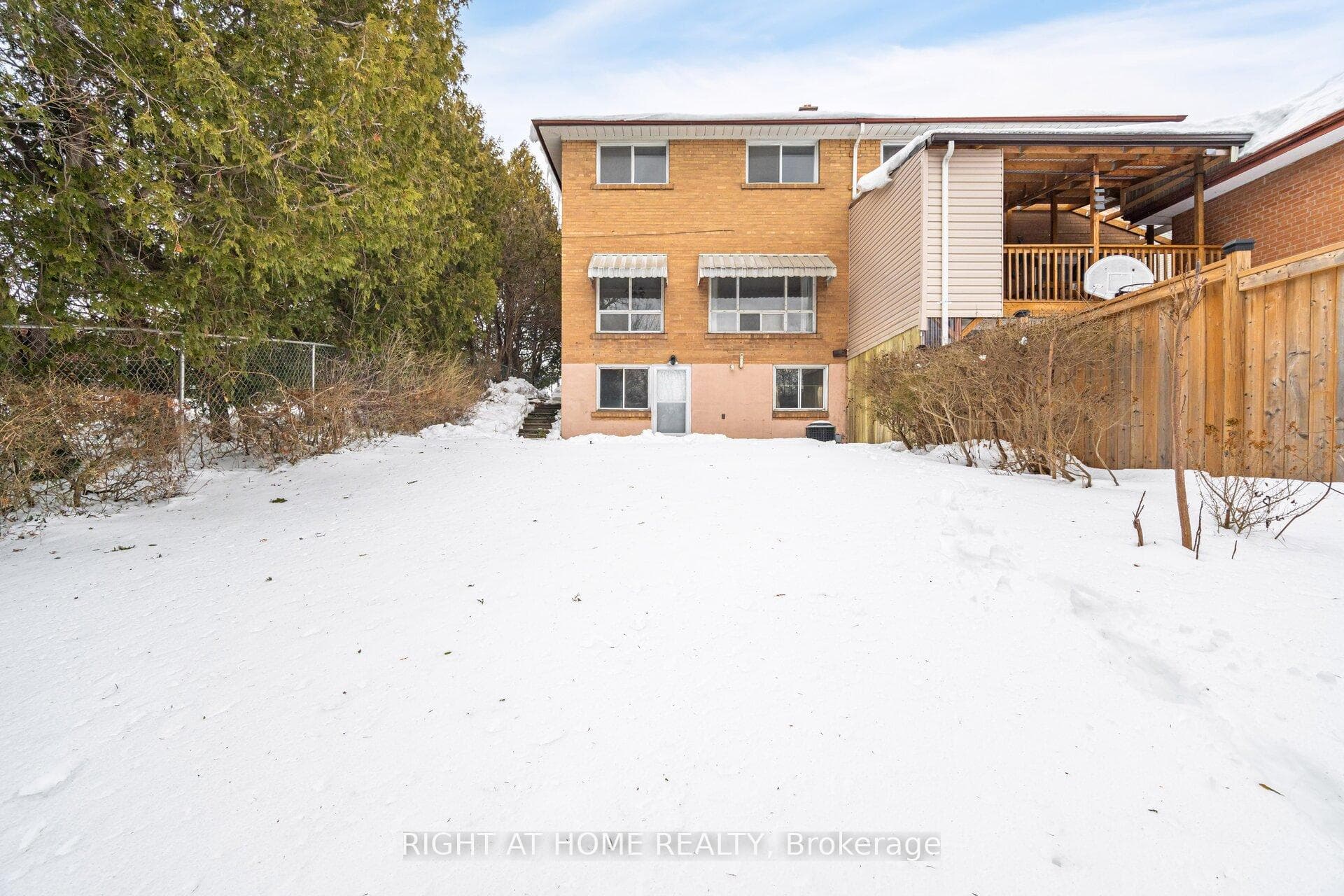 193 GILTSPUR Drive photo 29