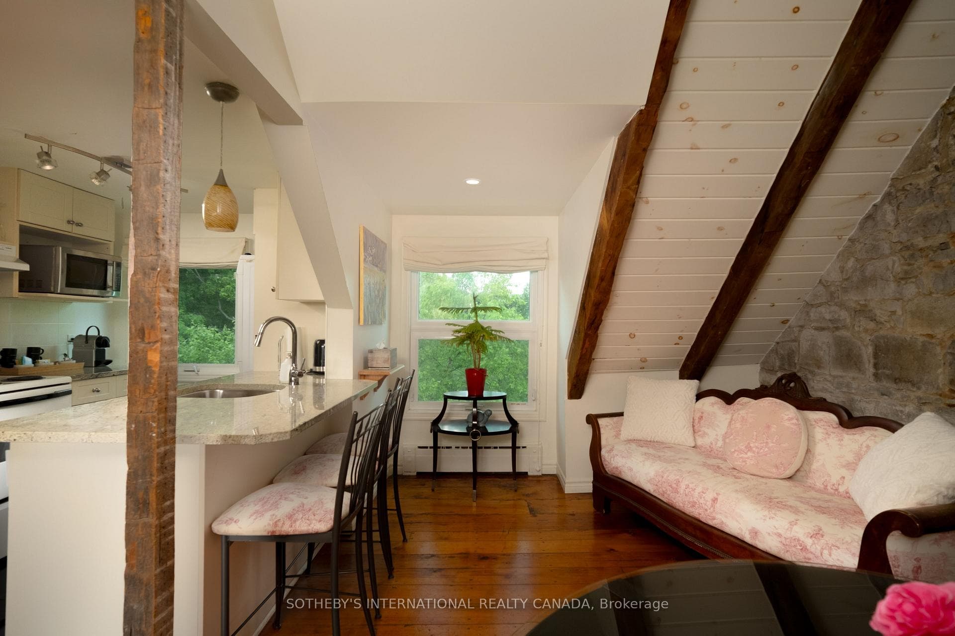 Penthouse Suite
