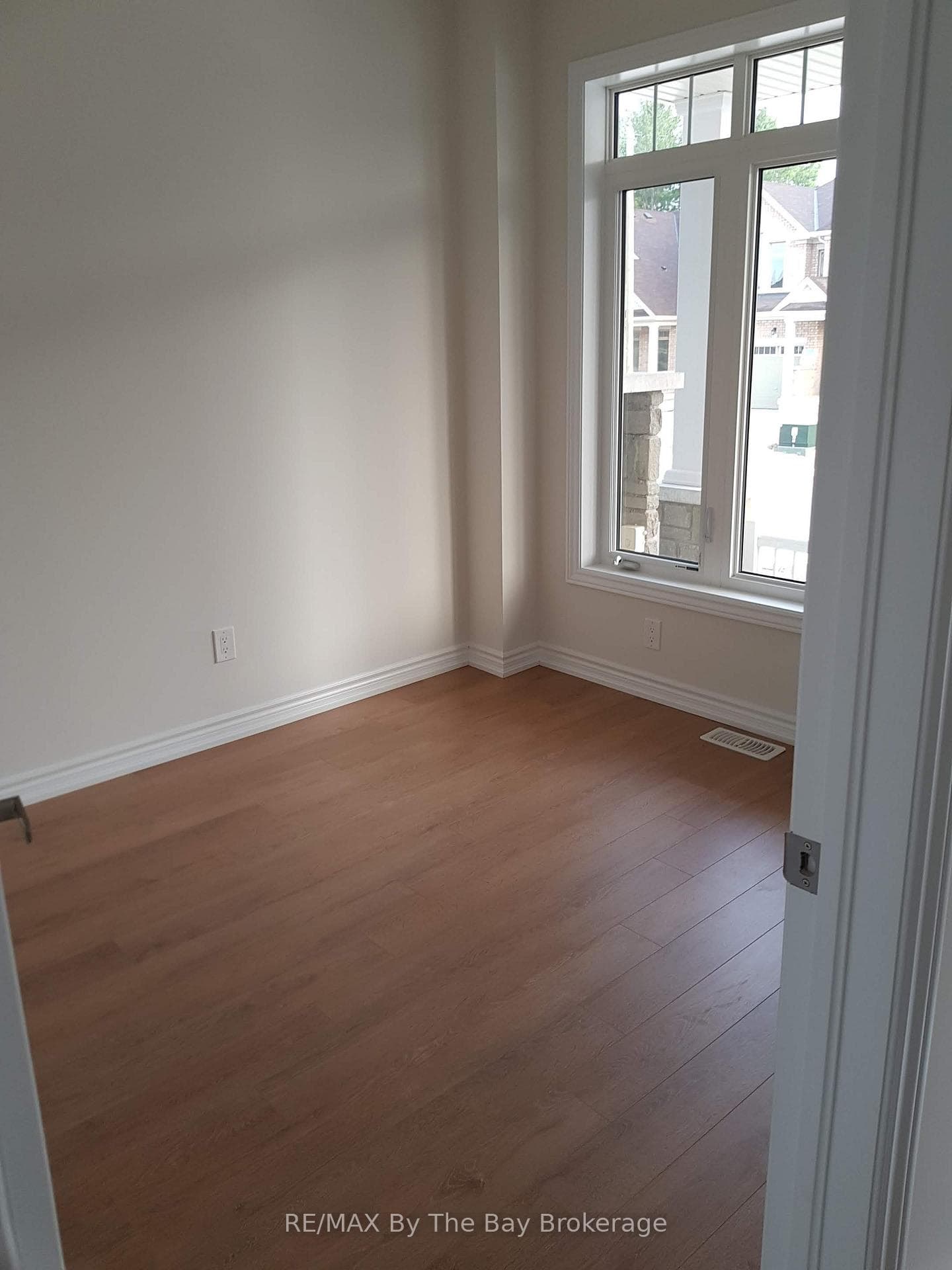 162 ALLEGRA Drive photo 6